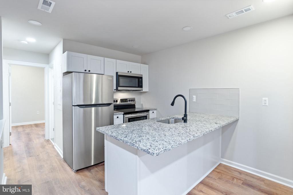 836 N 42ND STREET 2