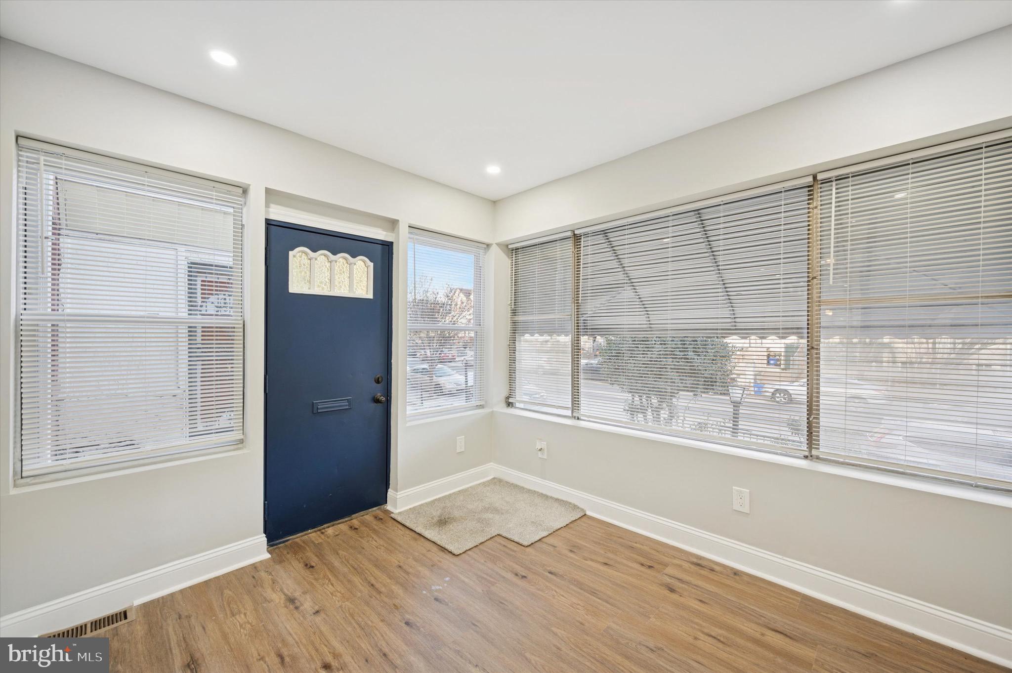 5722 FLORENCE AVENUE