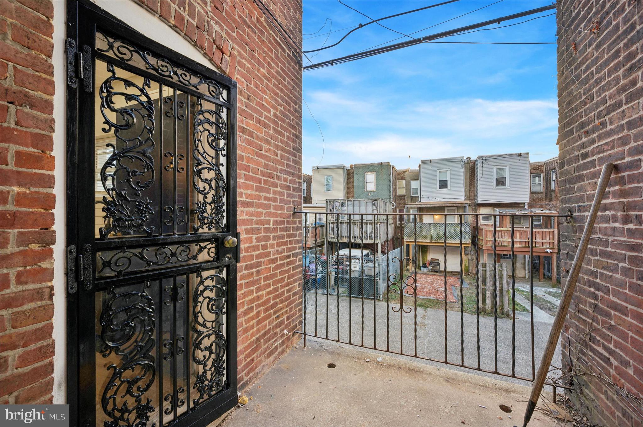 5722 FLORENCE AVENUE