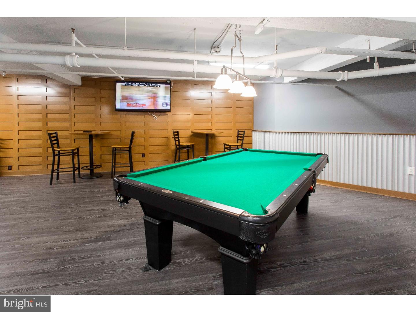 2201 PENNSYLVANIA AVENUE 222