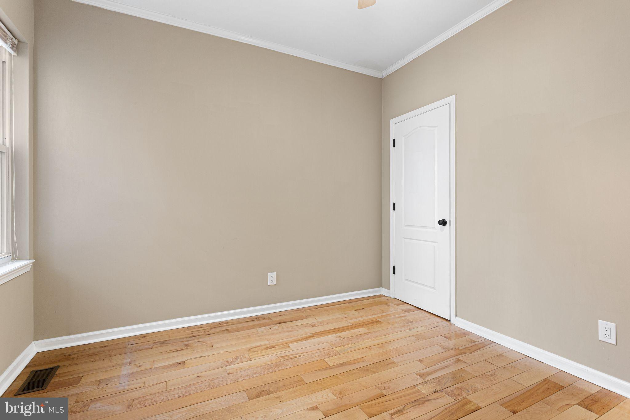 4919 FLORENCE AVENUE