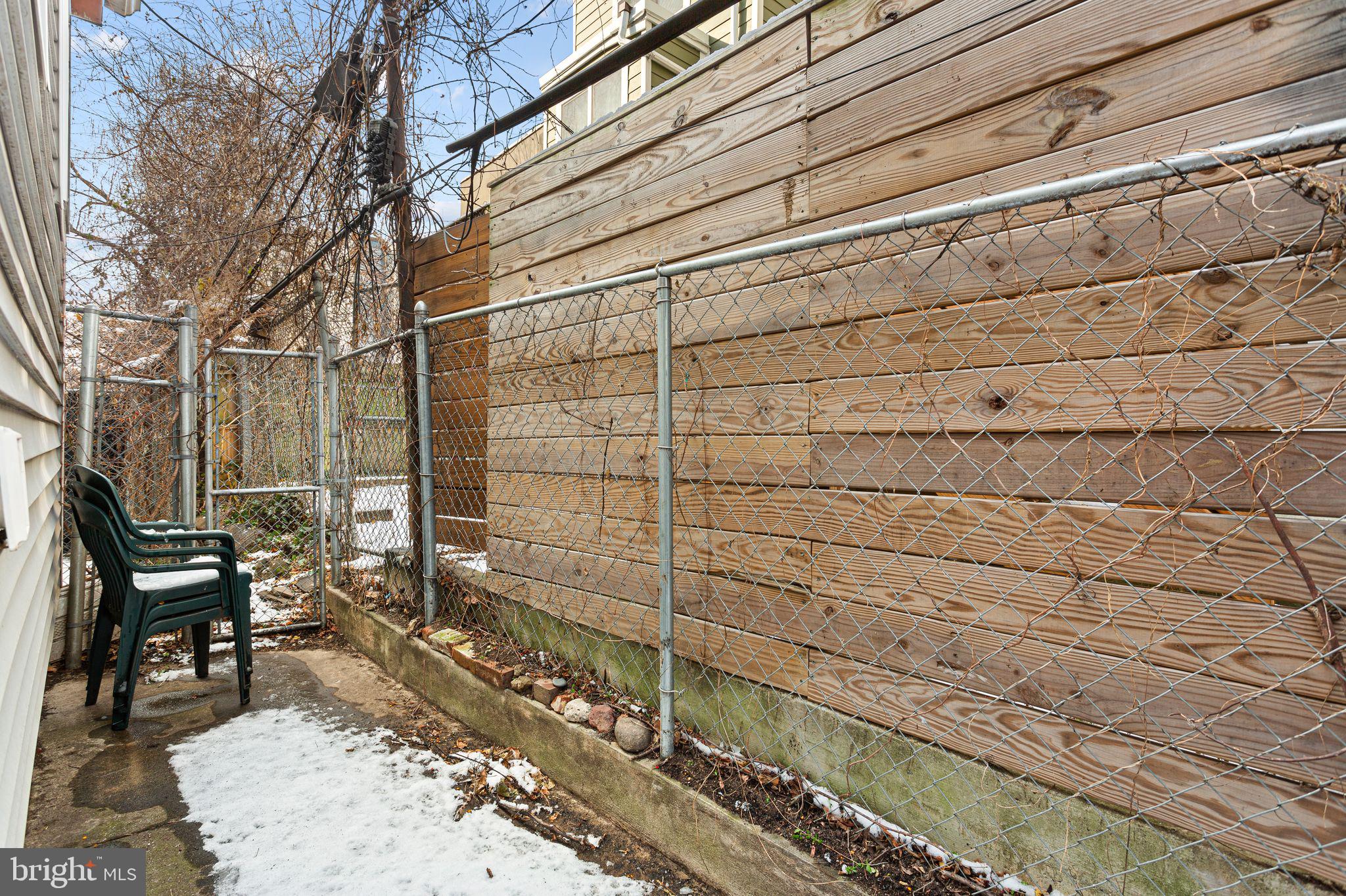 4919 FLORENCE AVENUE