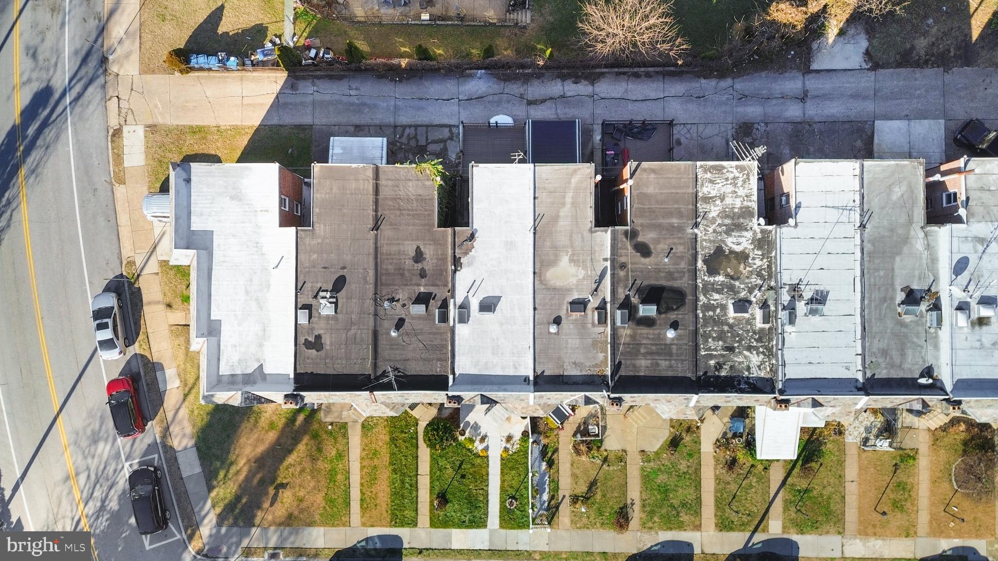 6027 WOODCREST AVENUE