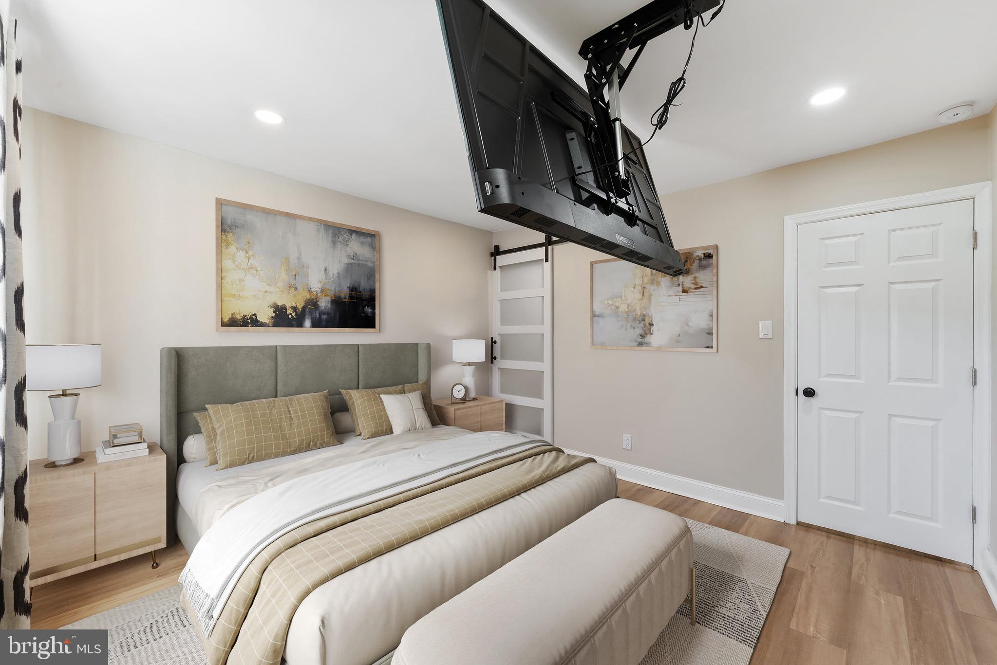 6027 WOODCREST AVENUE