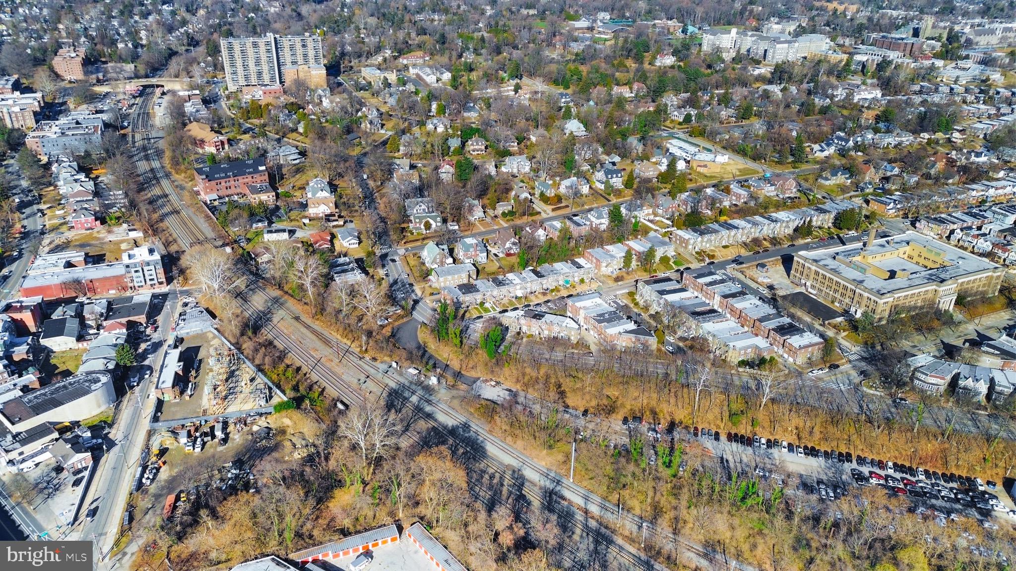 6027 WOODCREST AVENUE