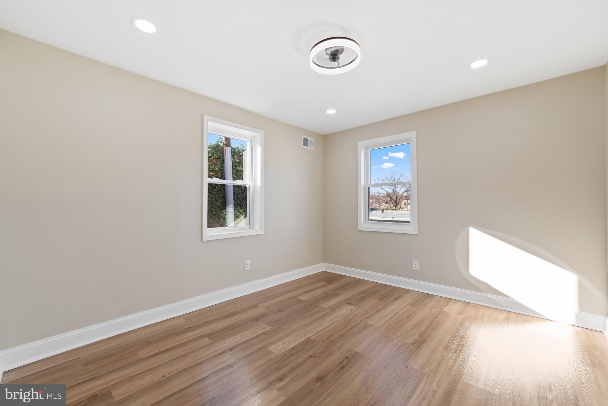 6027 WOODCREST AVENUE