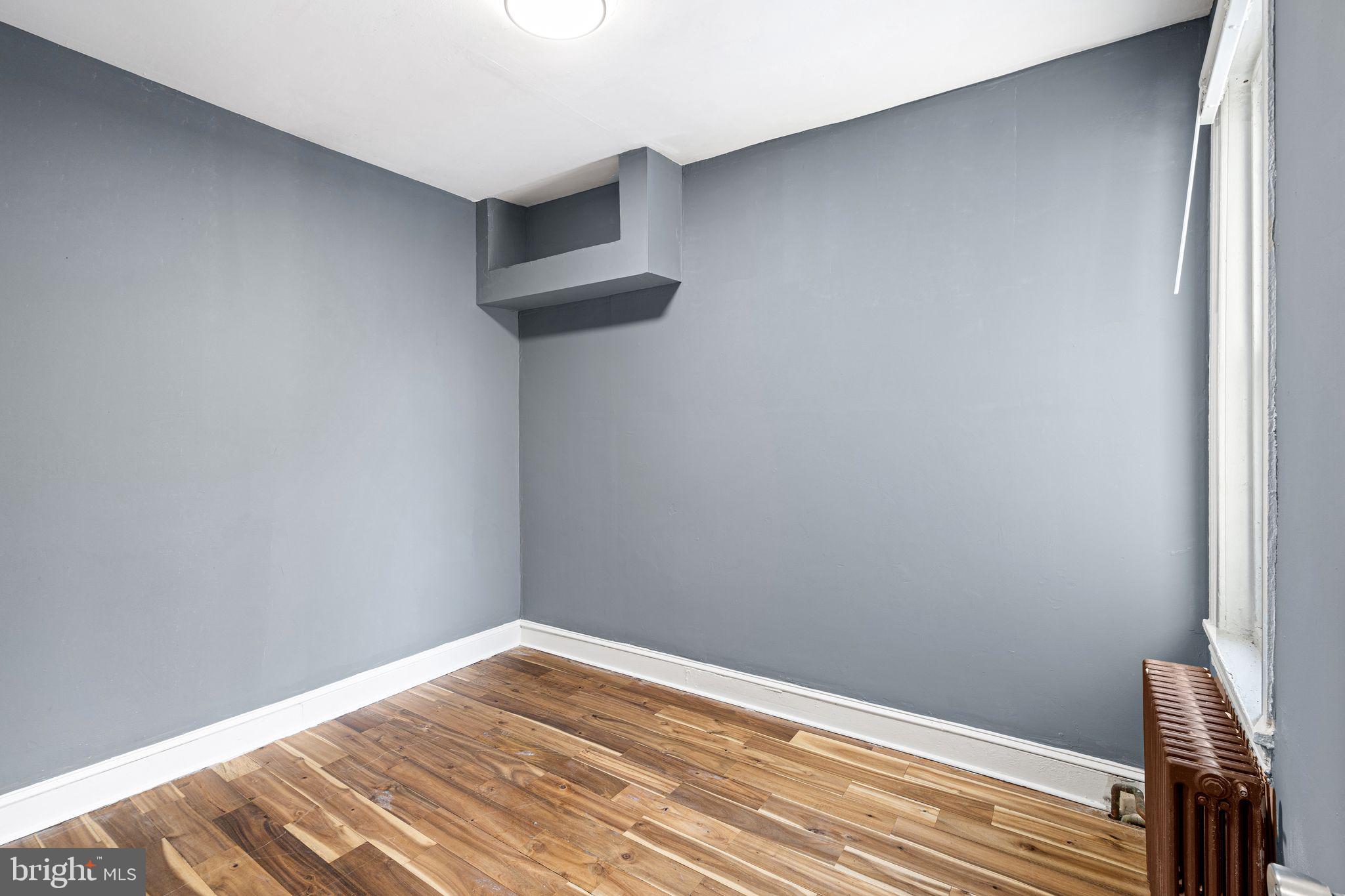 4668 MULBERRY STREET