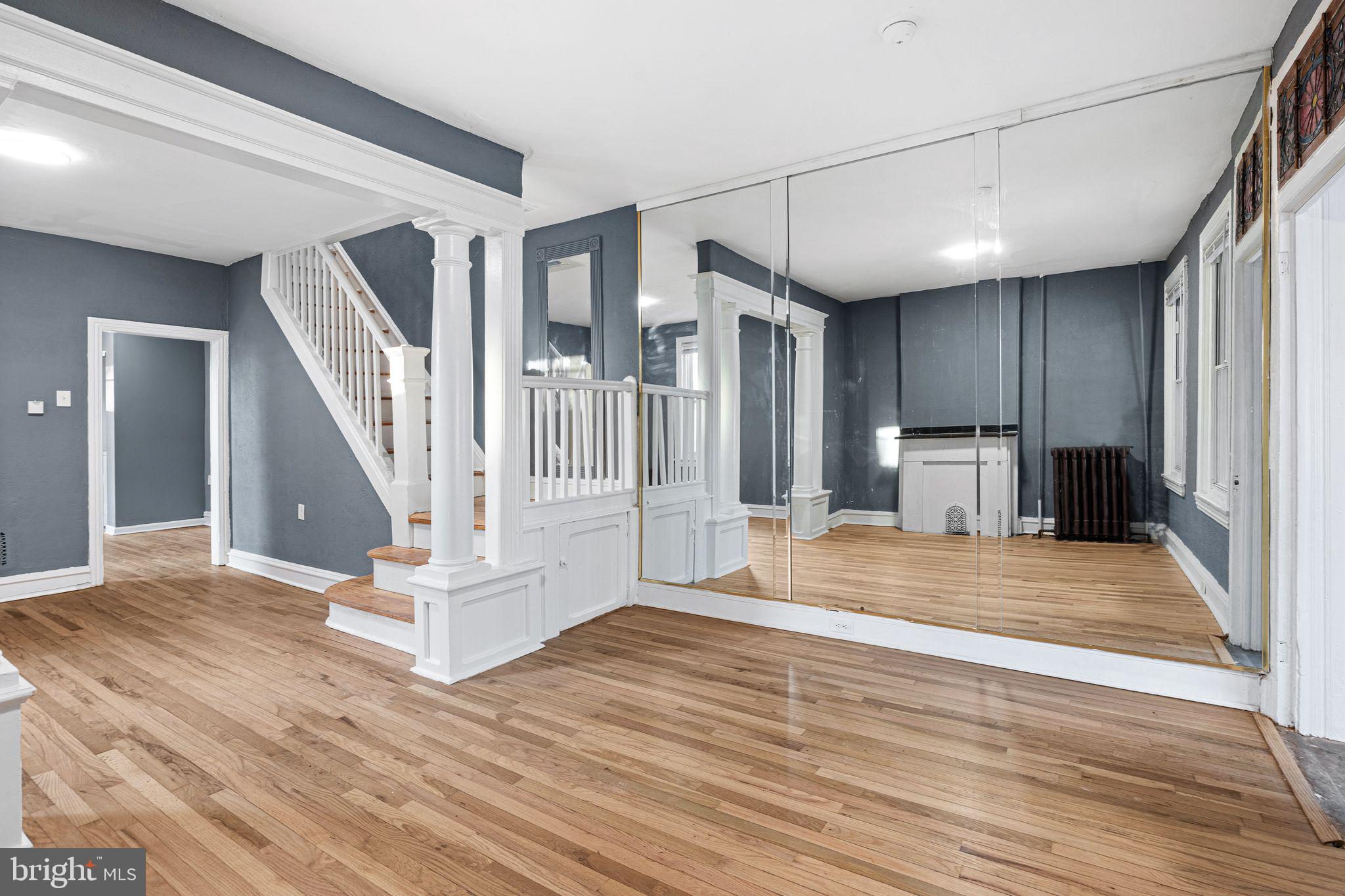 4668 MULBERRY STREET