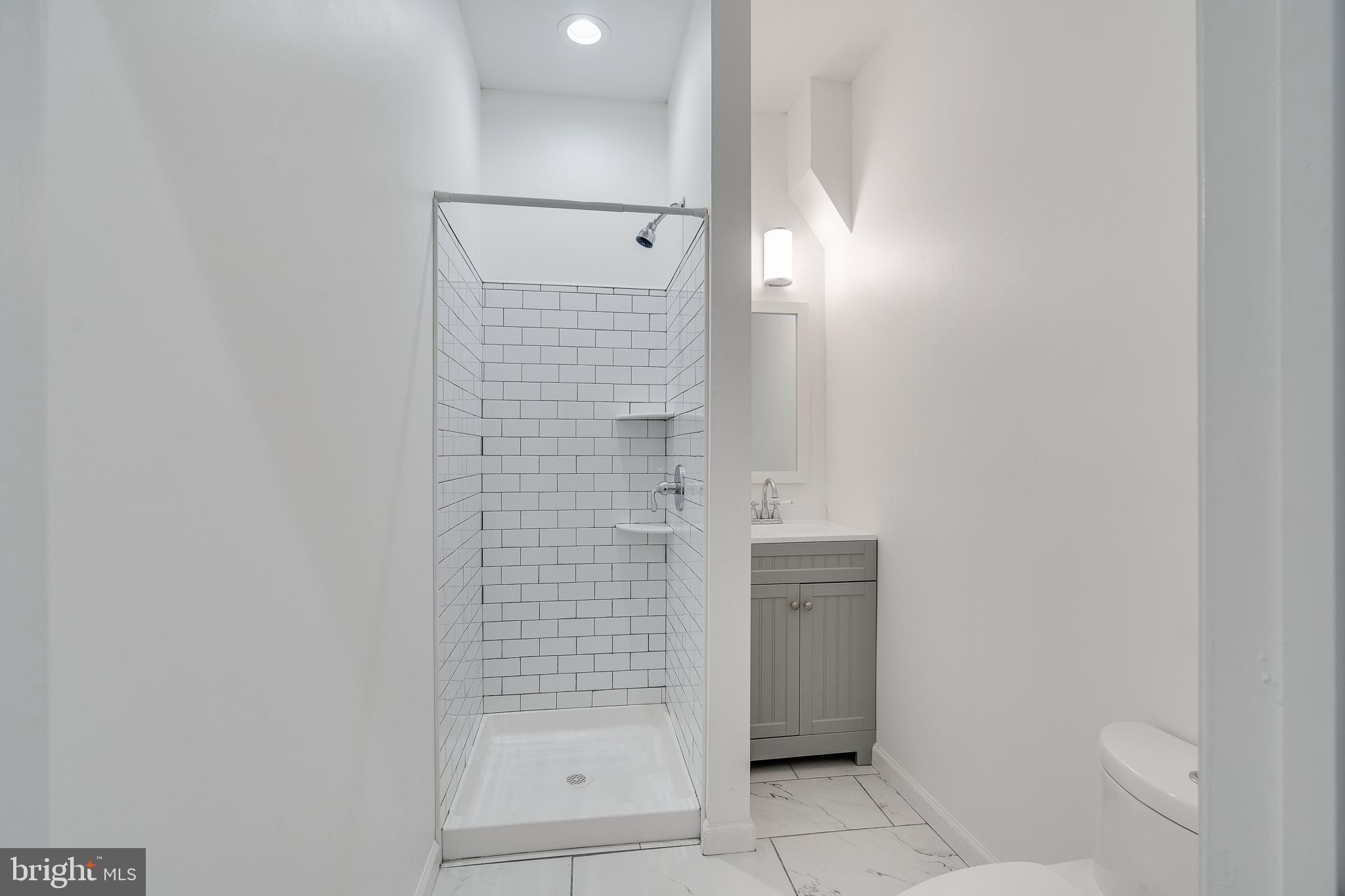 4216 WESTMINSTER AVENUE