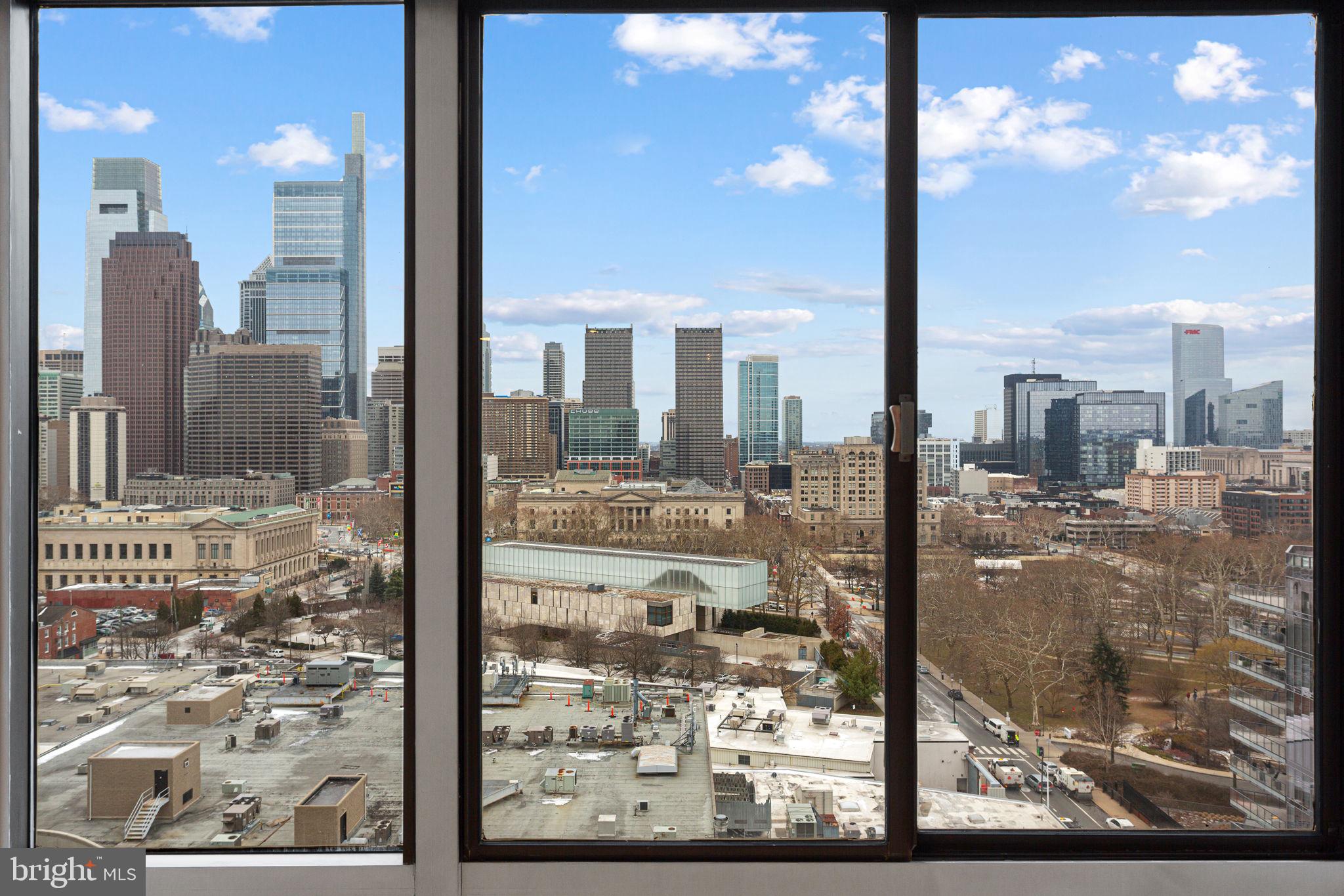 2001 HAMILTON STREET 1622