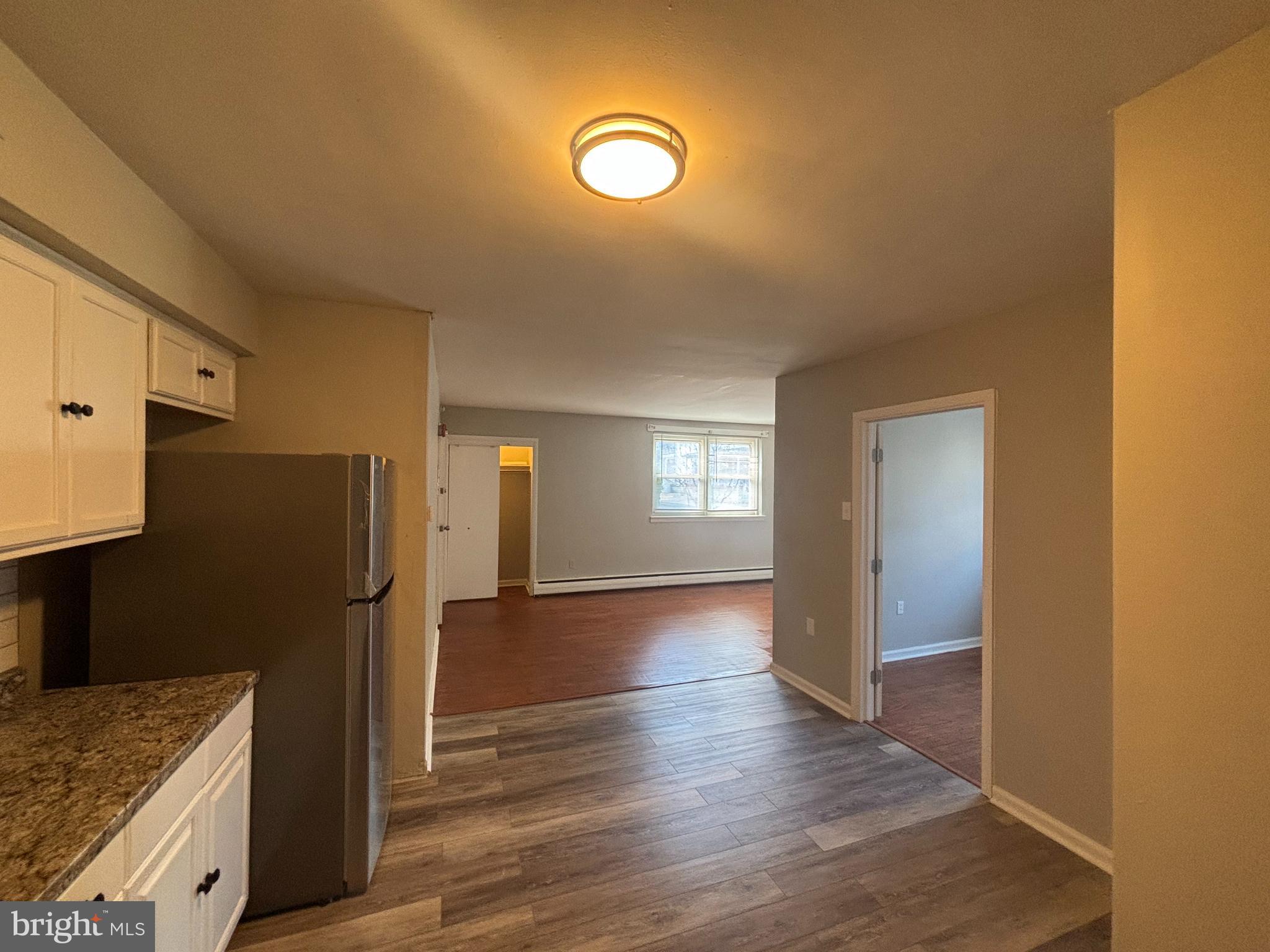 1201 W CHELTEN AVENUE