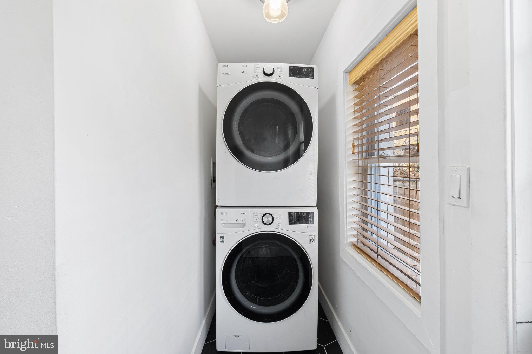 2937 NICHOLAS STREET