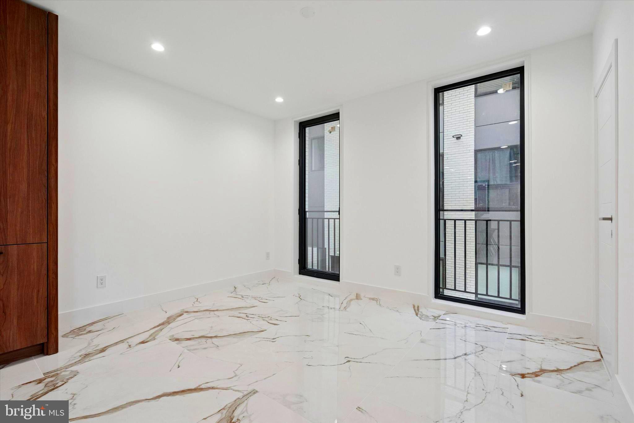 1843 HARTRANFT STREET B102