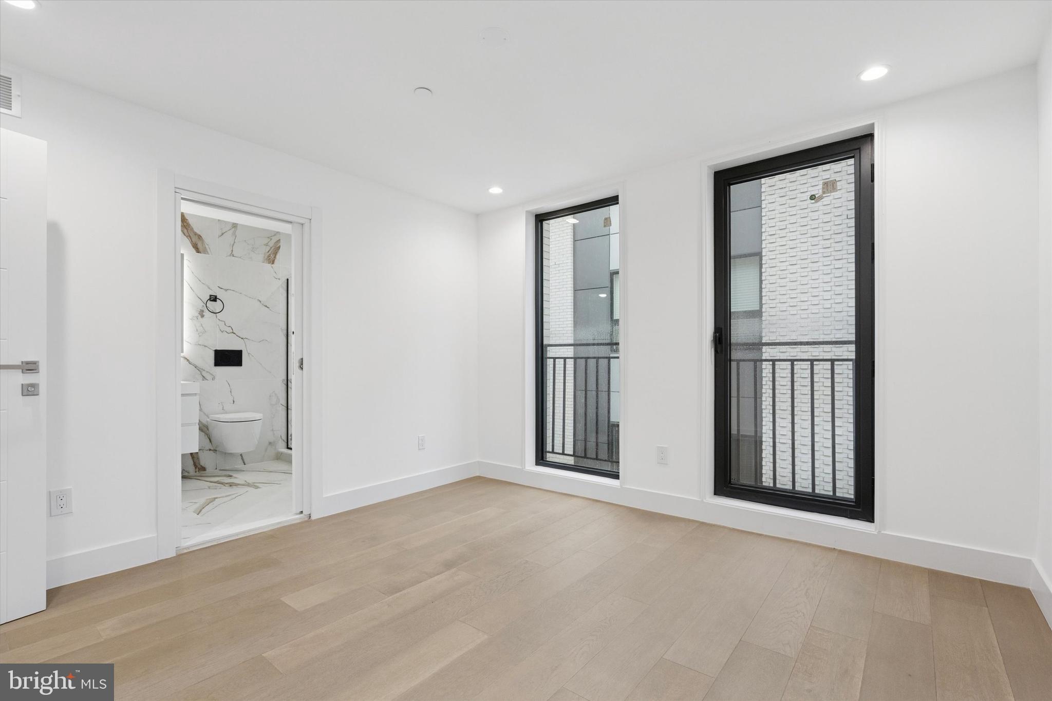 1843 HARTRANFT STREET B102