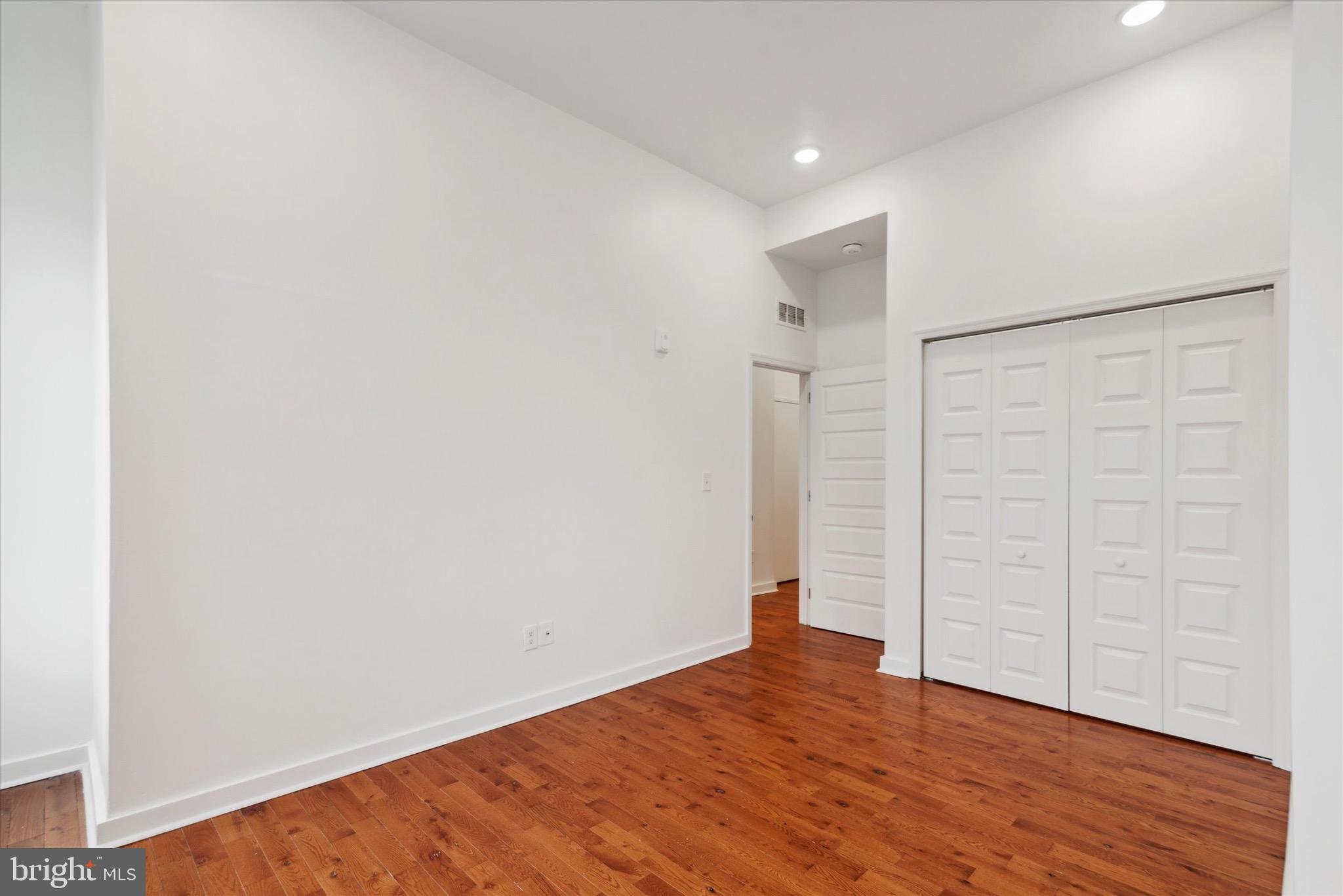 5011 GERMANTOWN AVENUE C