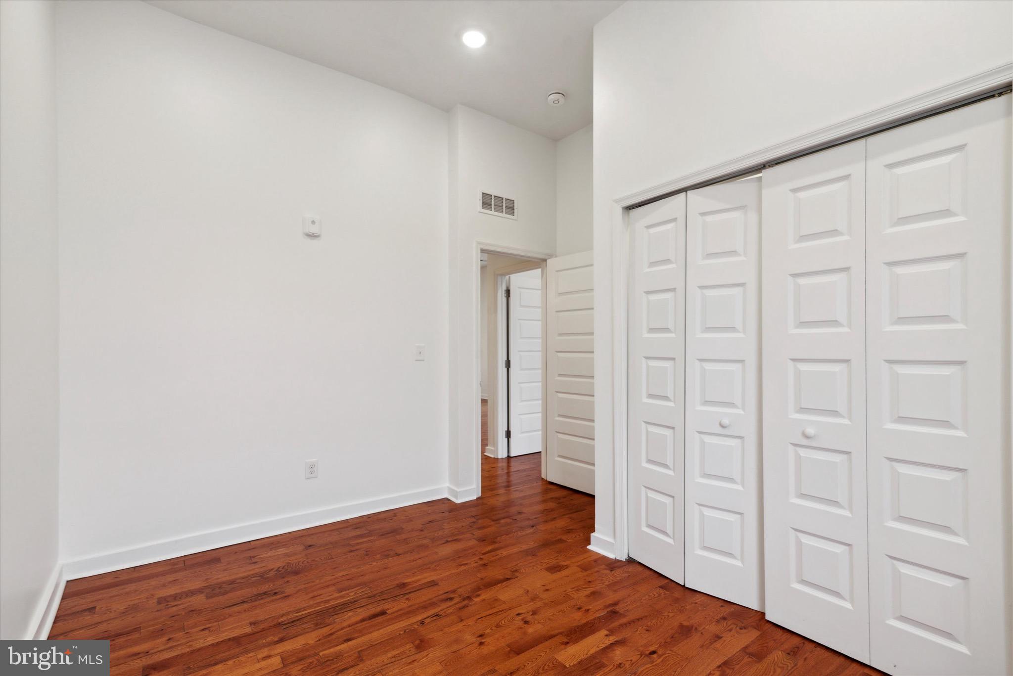 5011 GERMANTOWN AVENUE C