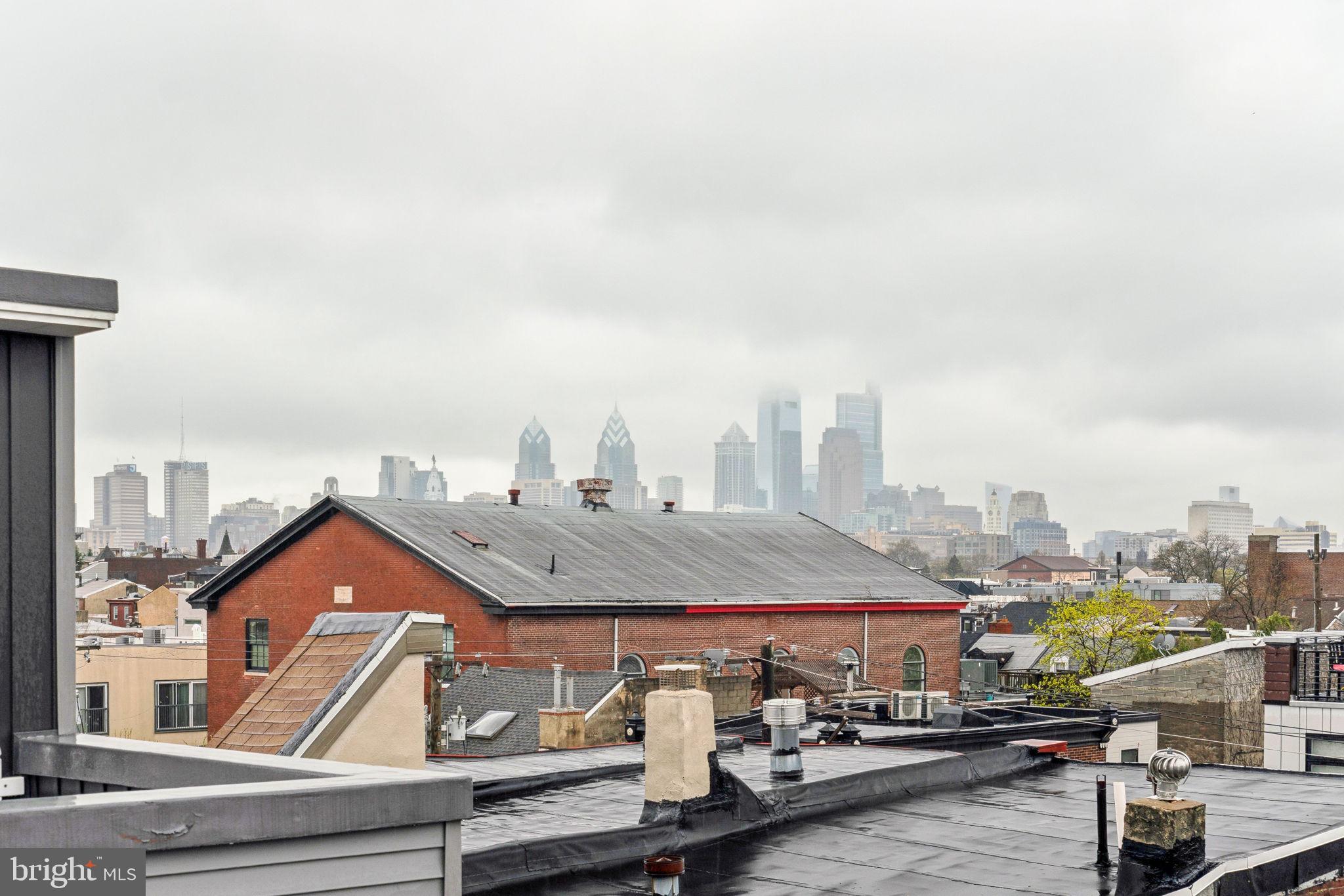 1106 N BODINE STREET