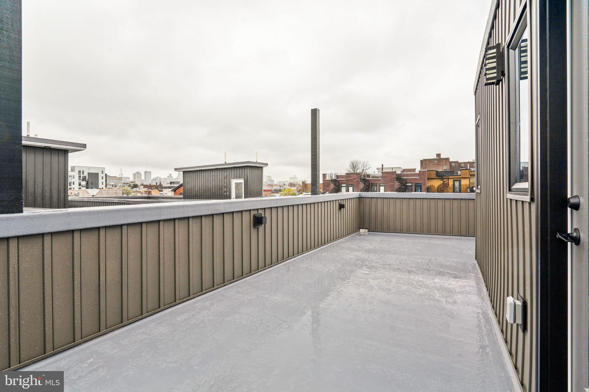 1106 N BODINE STREET