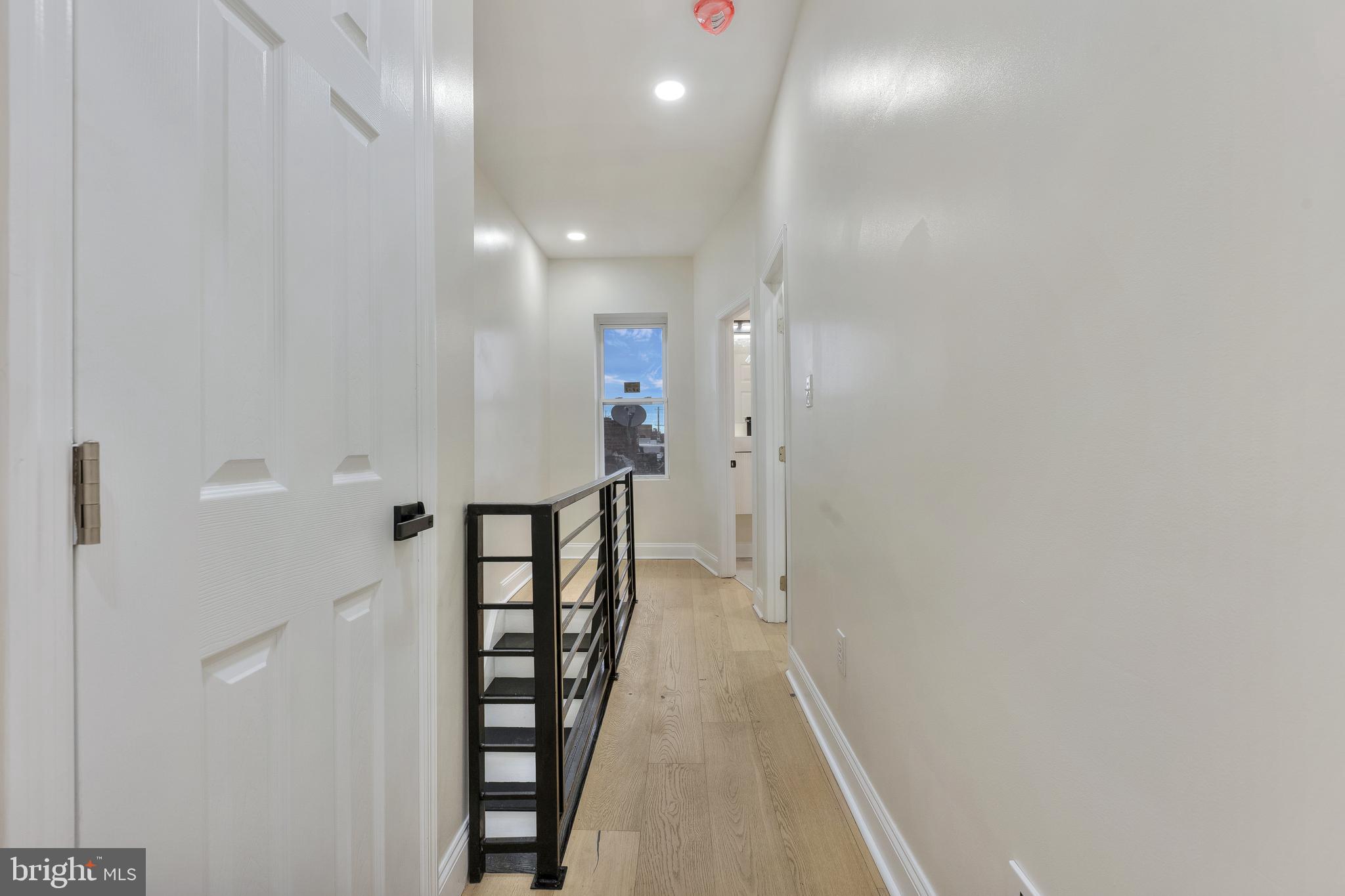 3009 W OXFORD STREET