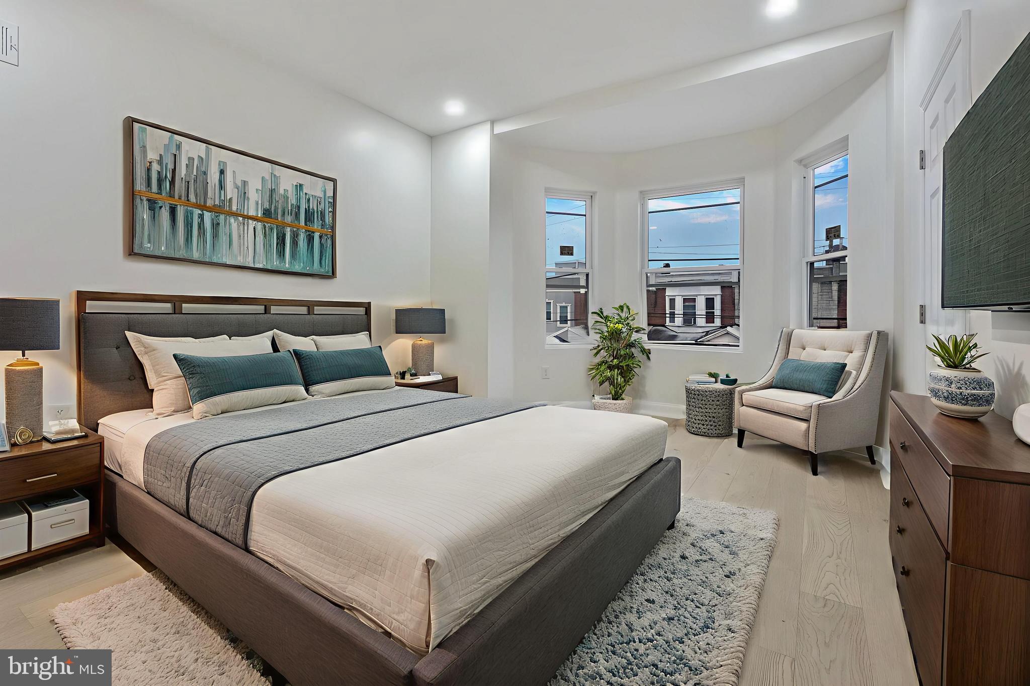 3009 W OXFORD STREET