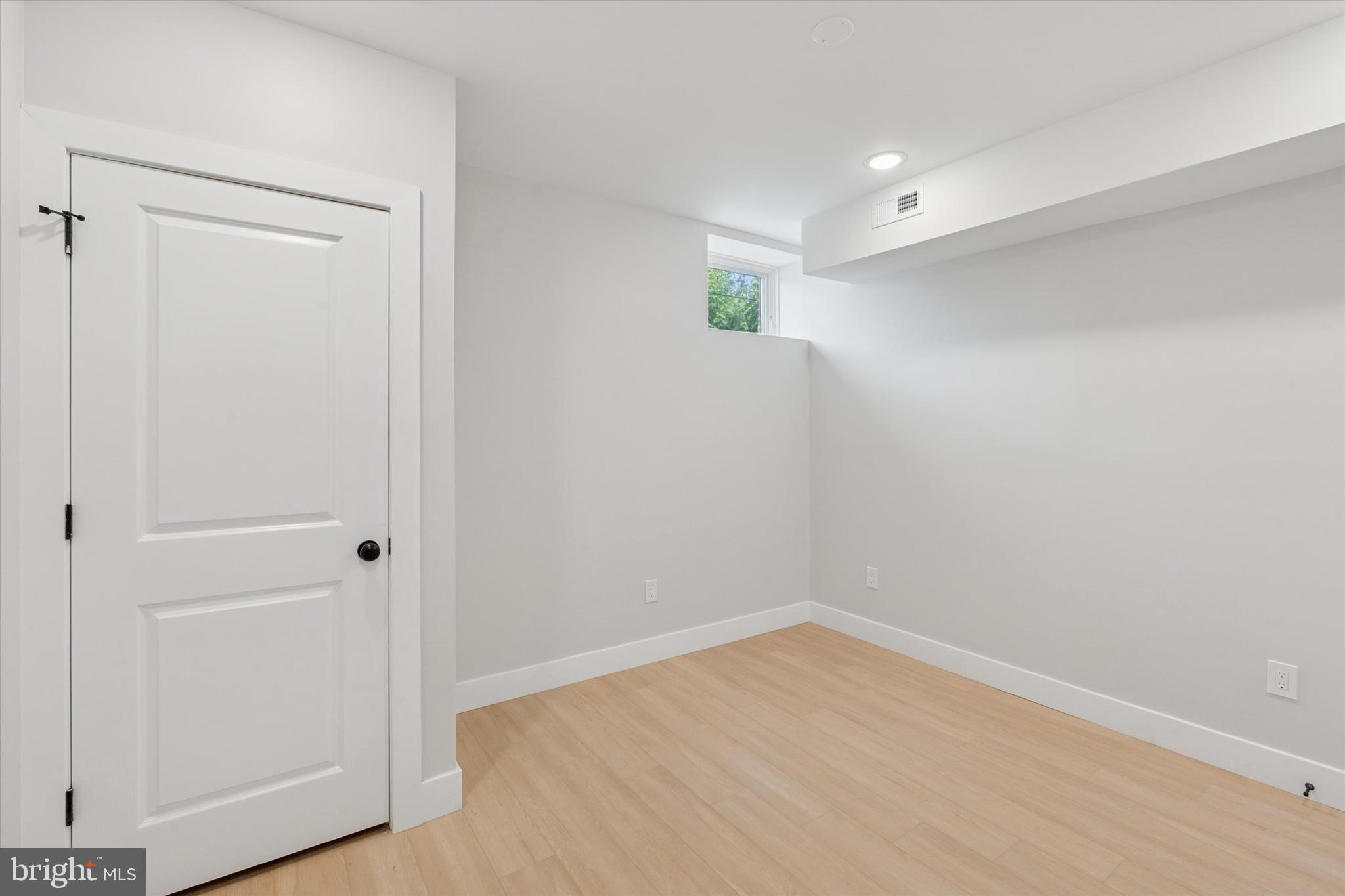 518 W SUSQUEHANNA AVENUE