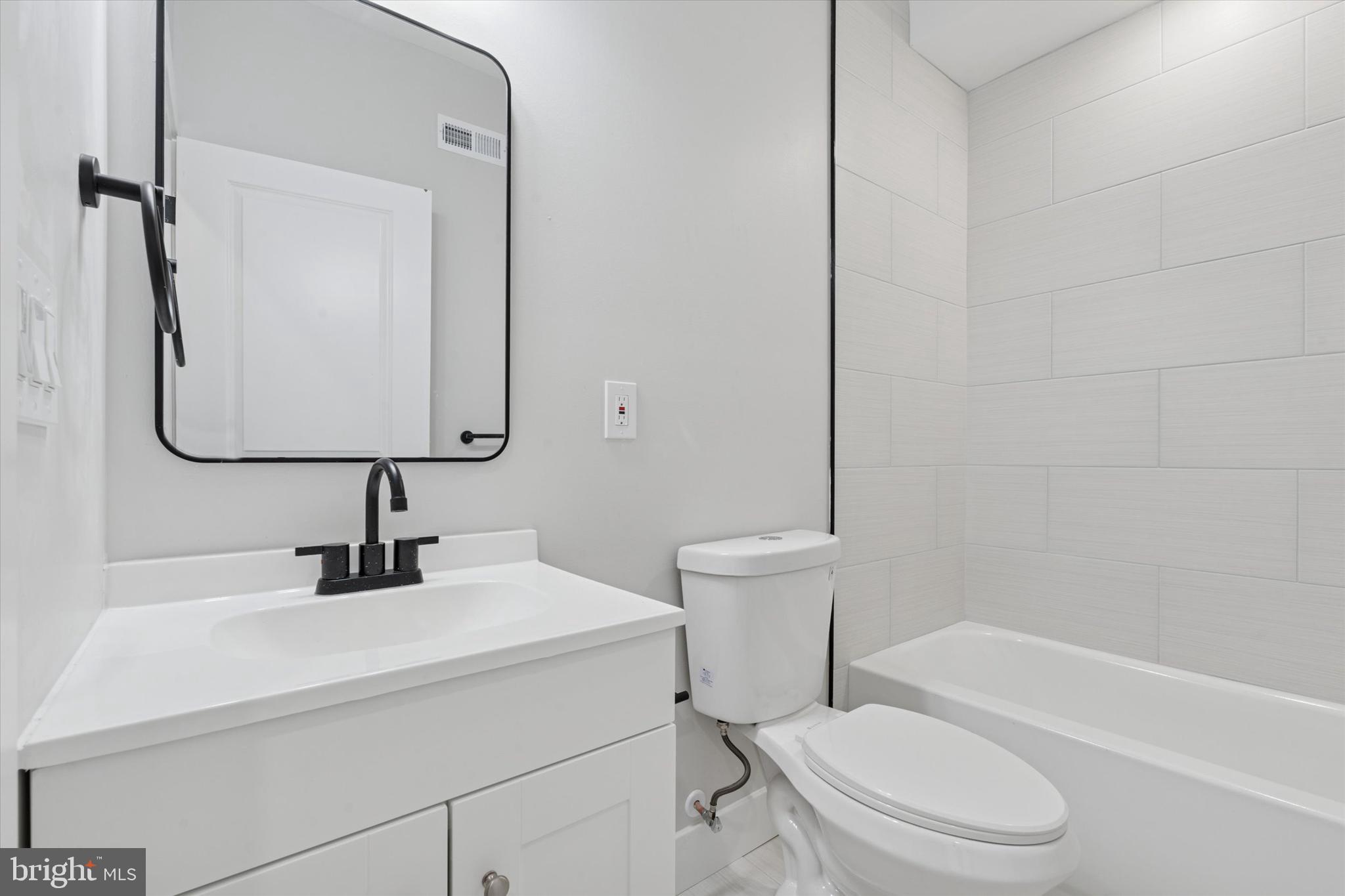 518 W SUSQUEHANNA AVENUE