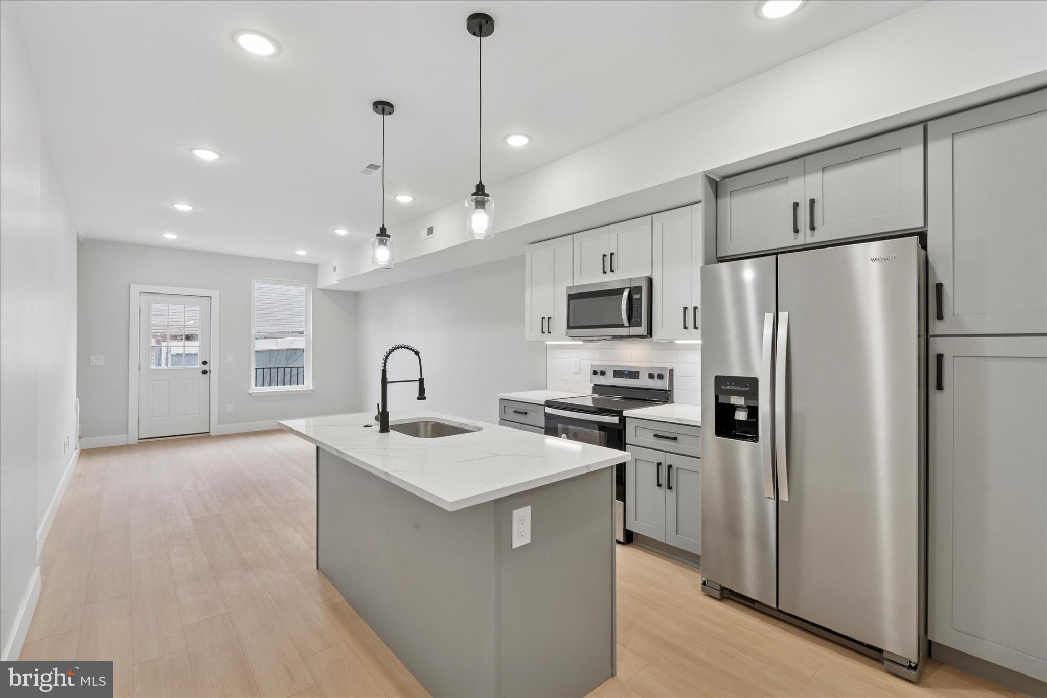 518 W SUSQUEHANNA AVENUE