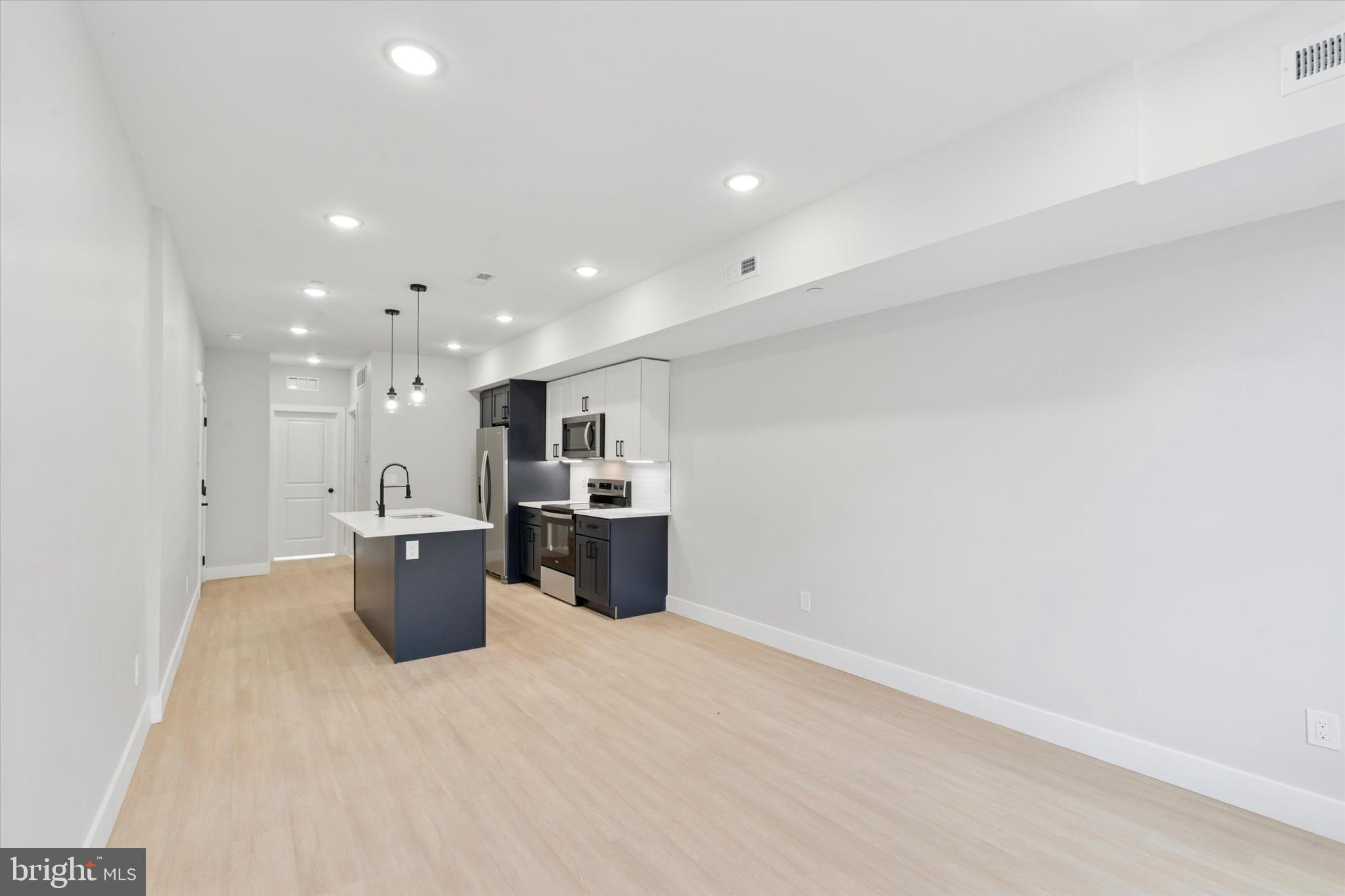 518 W SUSQUEHANNA AVENUE