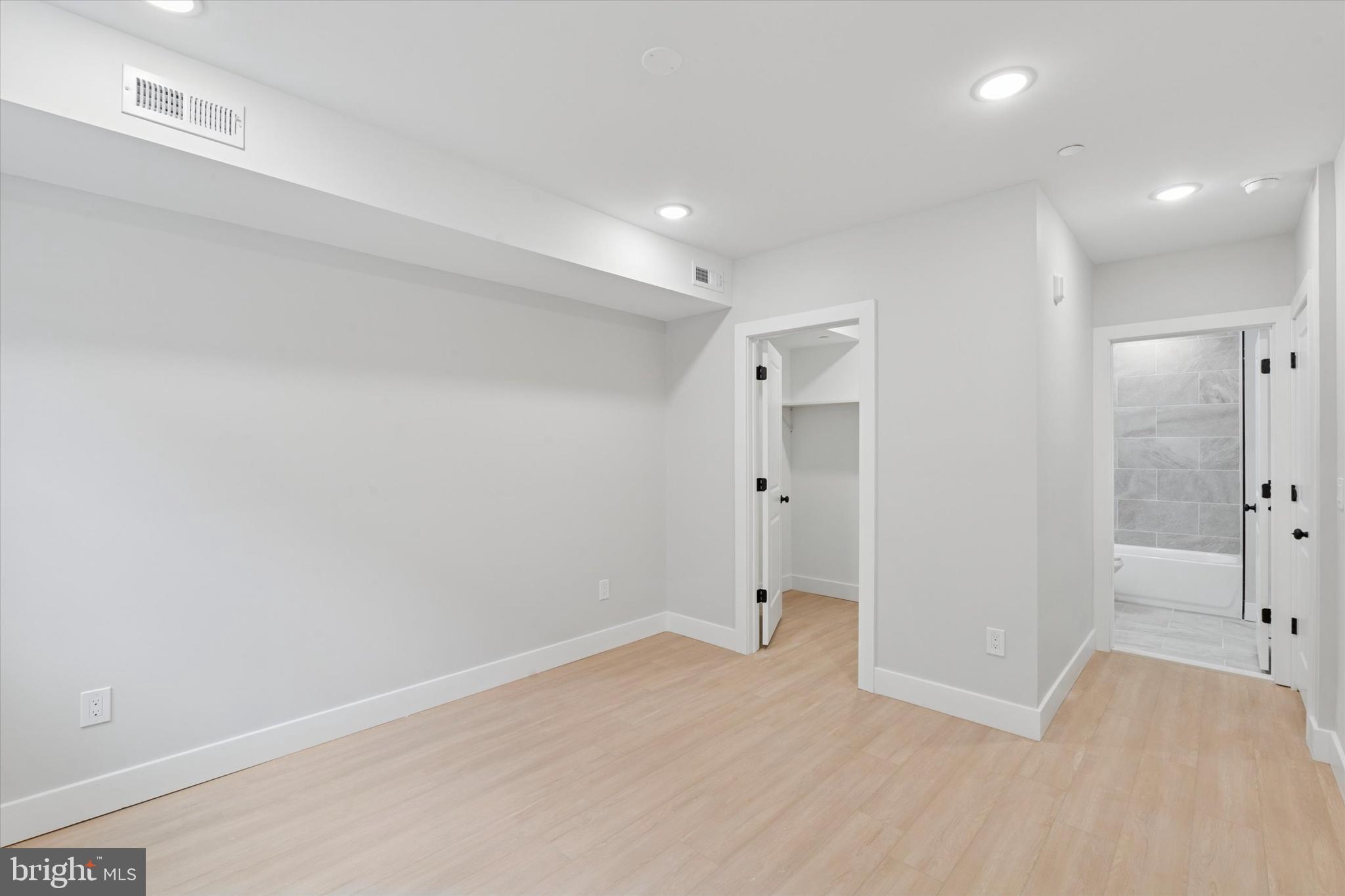 518 W SUSQUEHANNA AVENUE