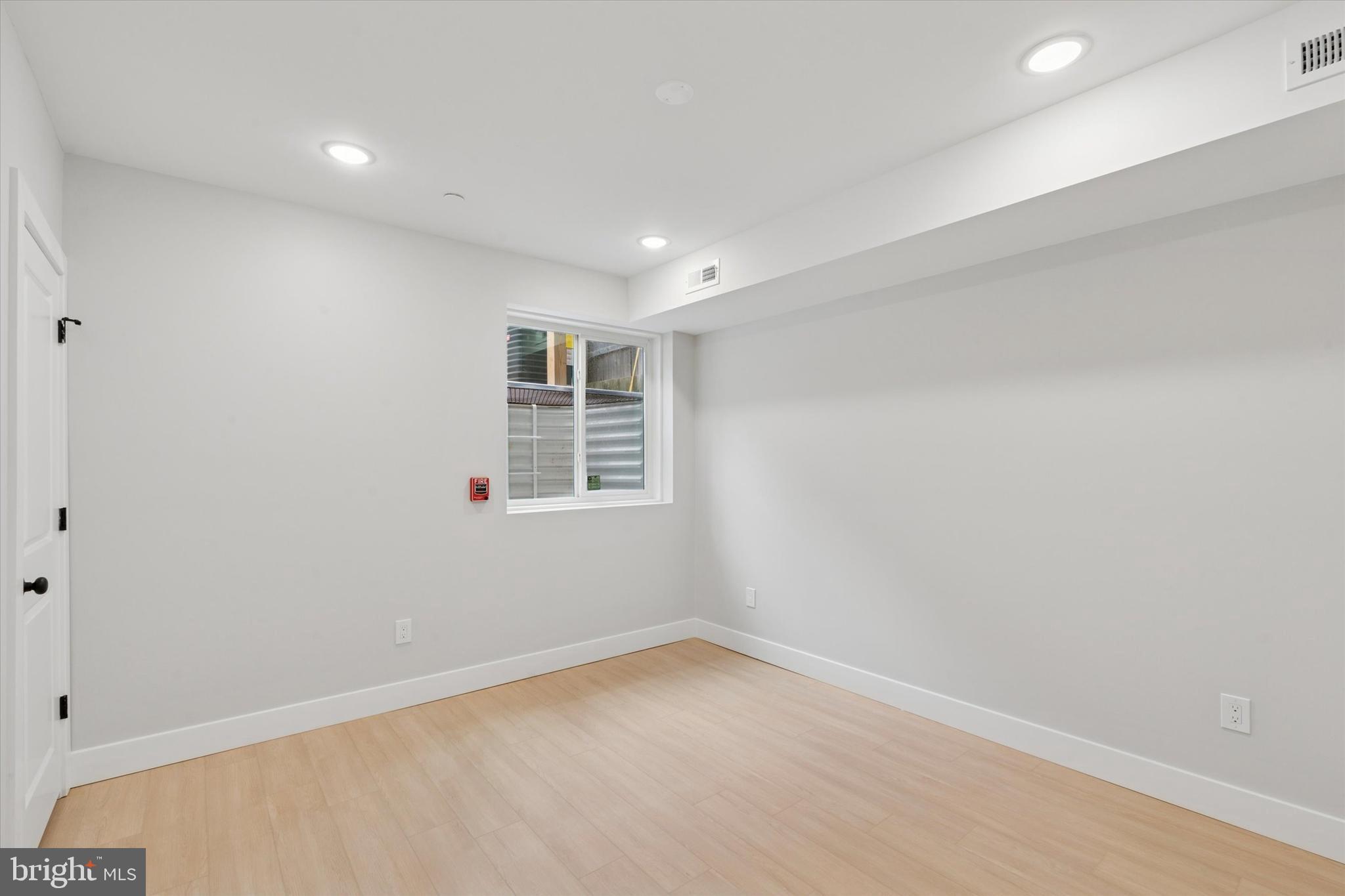 518 W SUSQUEHANNA AVENUE