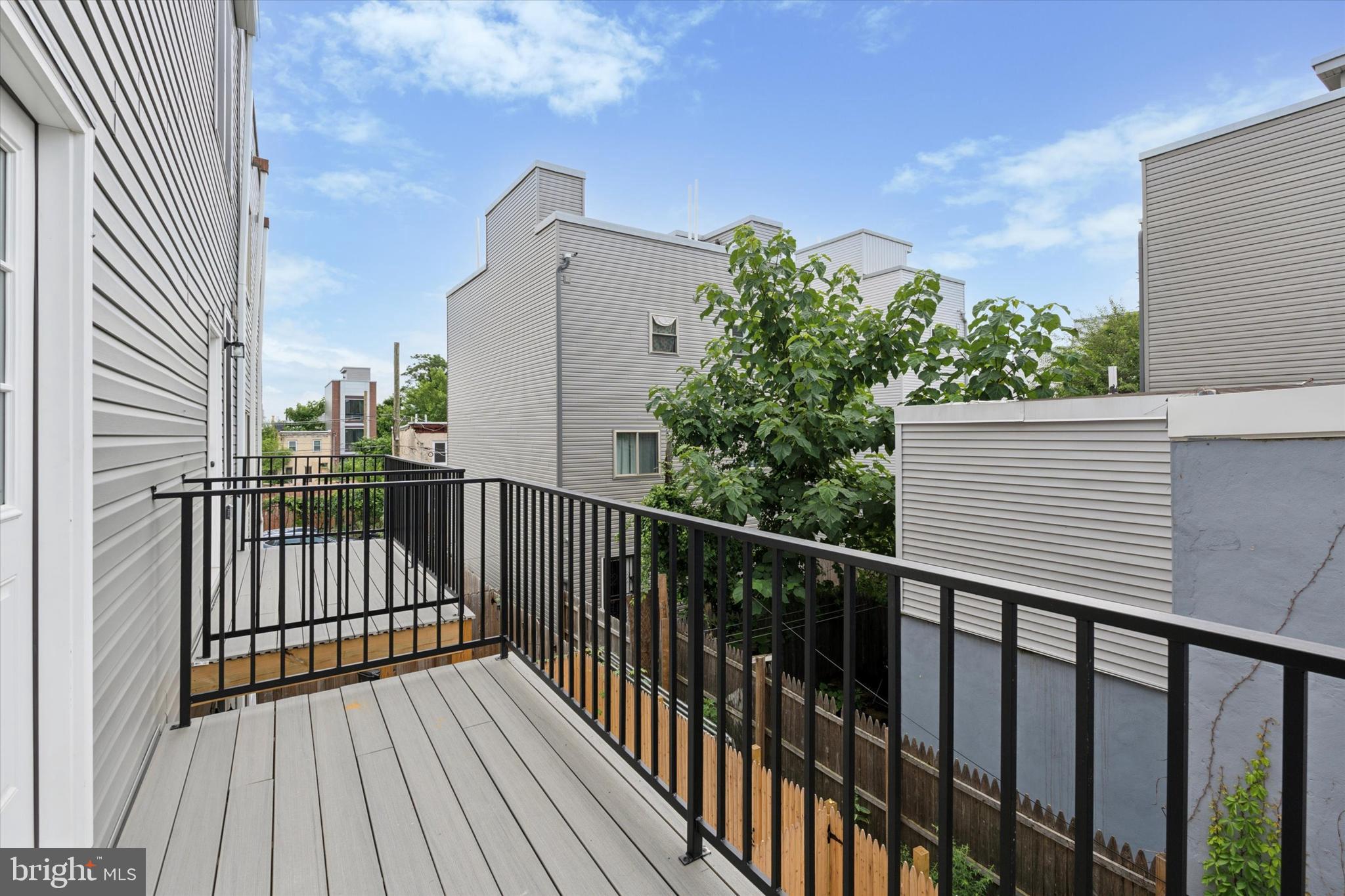 518 W SUSQUEHANNA AVENUE