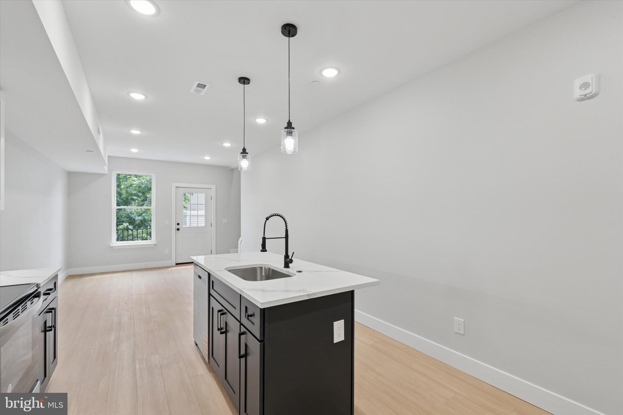 518 W SUSQUEHANNA AVENUE