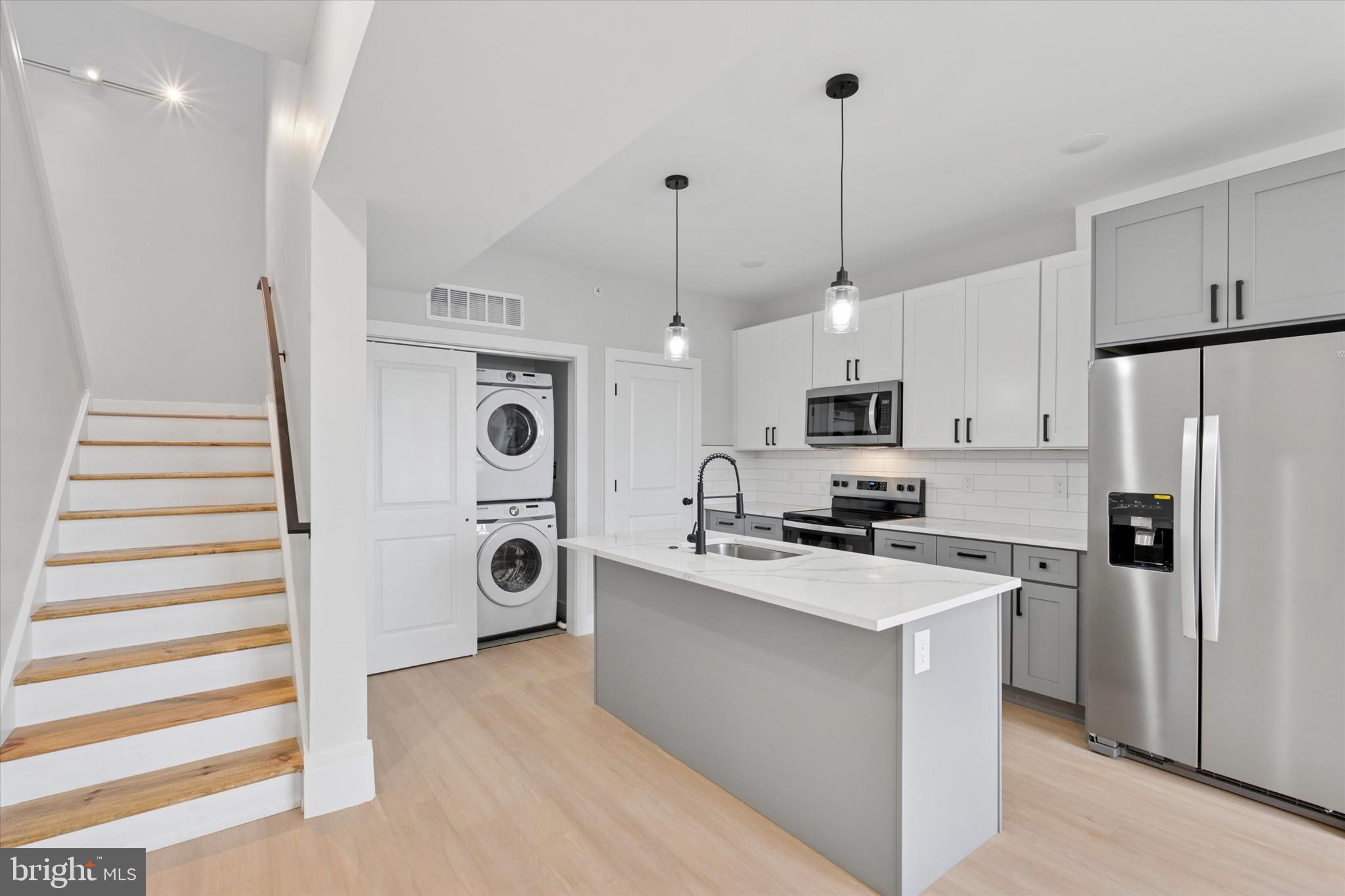 518 W SUSQUEHANNA AVENUE