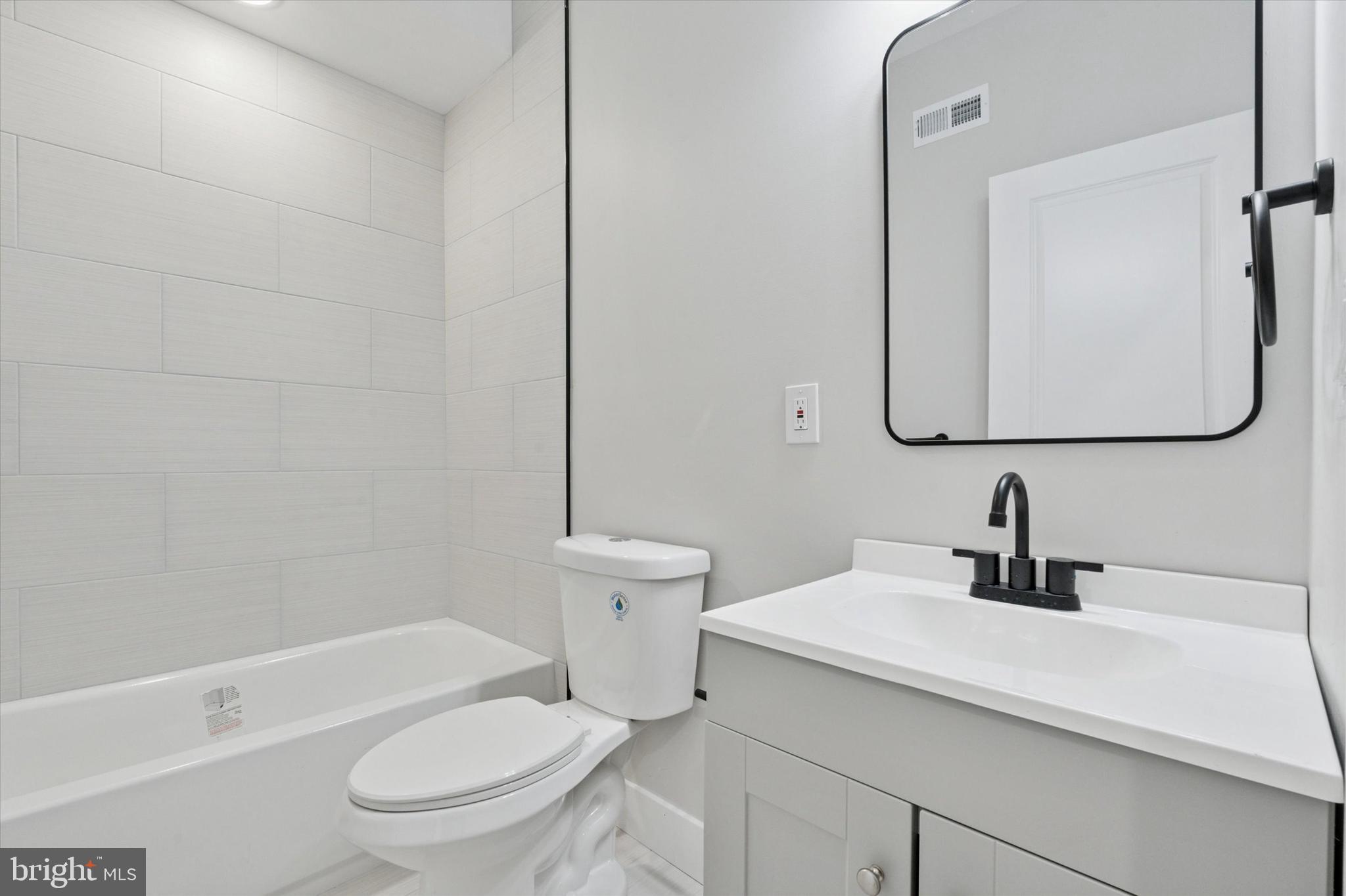 518 W SUSQUEHANNA AVENUE