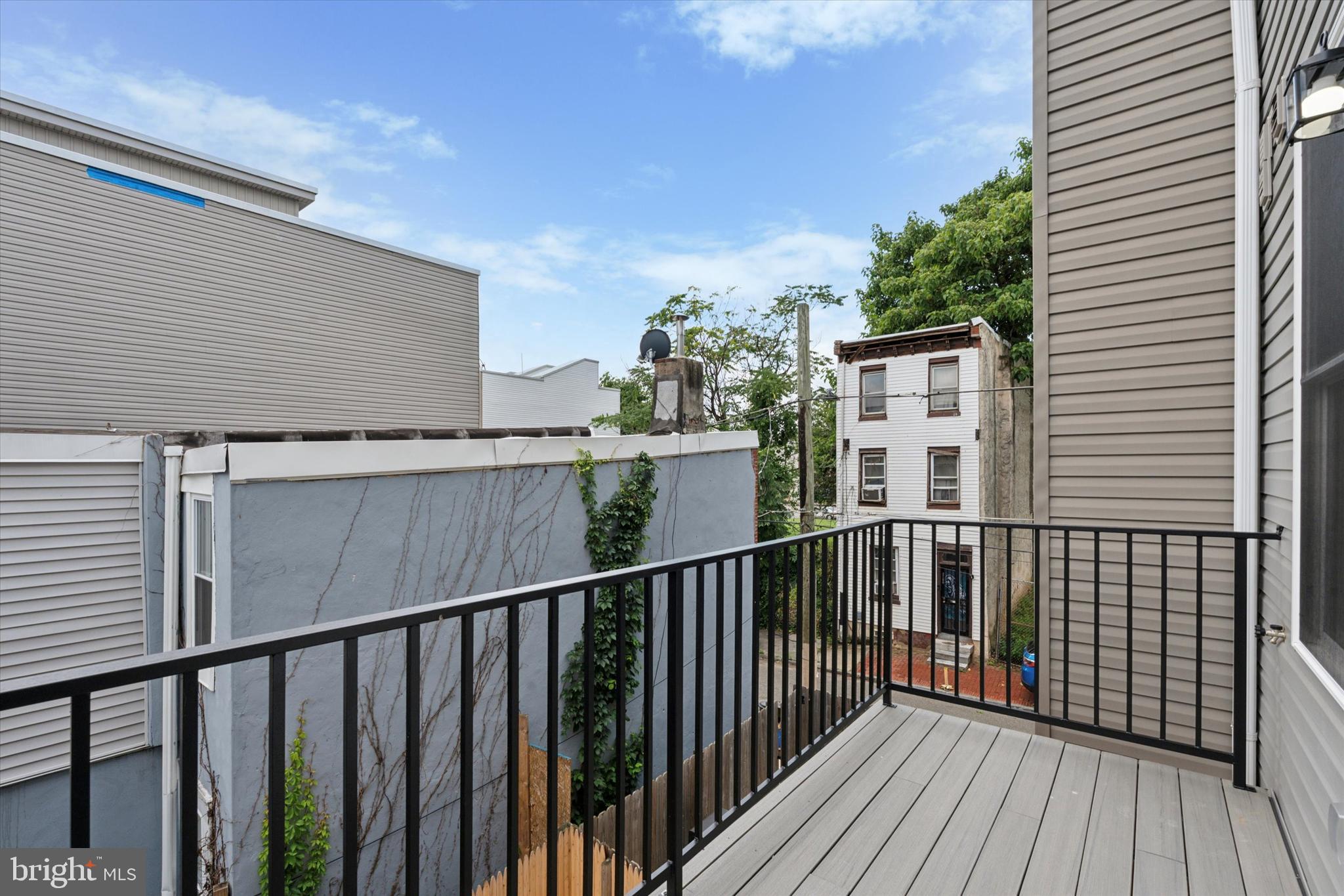 518 W SUSQUEHANNA AVENUE