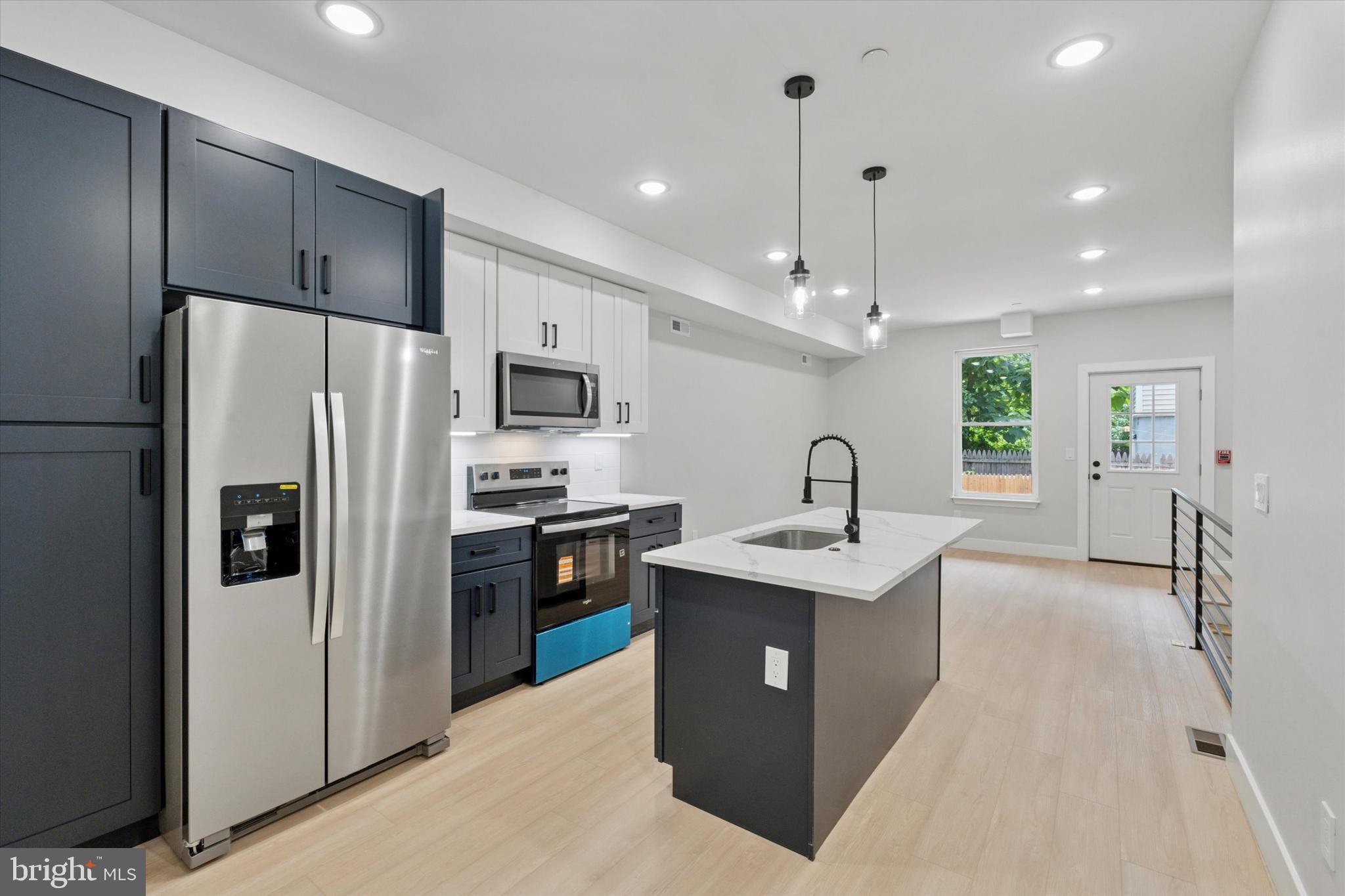 518 W SUSQUEHANNA AVENUE