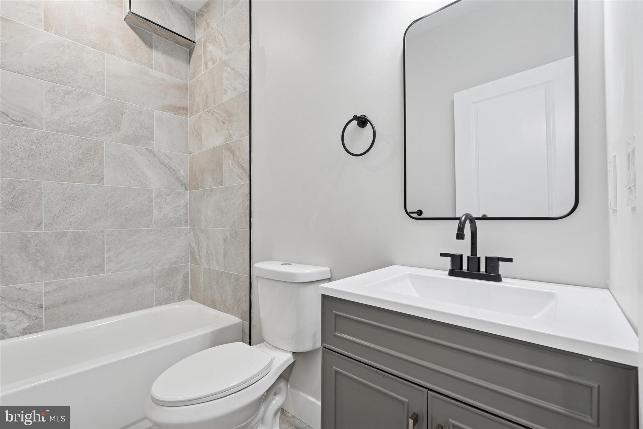 518 W SUSQUEHANNA AVENUE