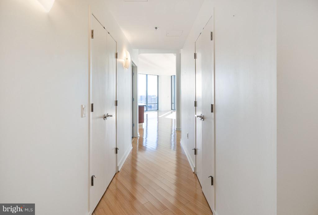 2101 MARKET STREET 4205