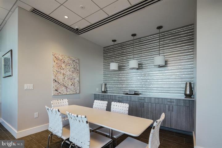 2101 MARKET STREET 4205