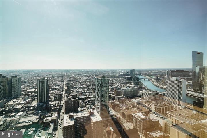 2101 MARKET STREET 4205