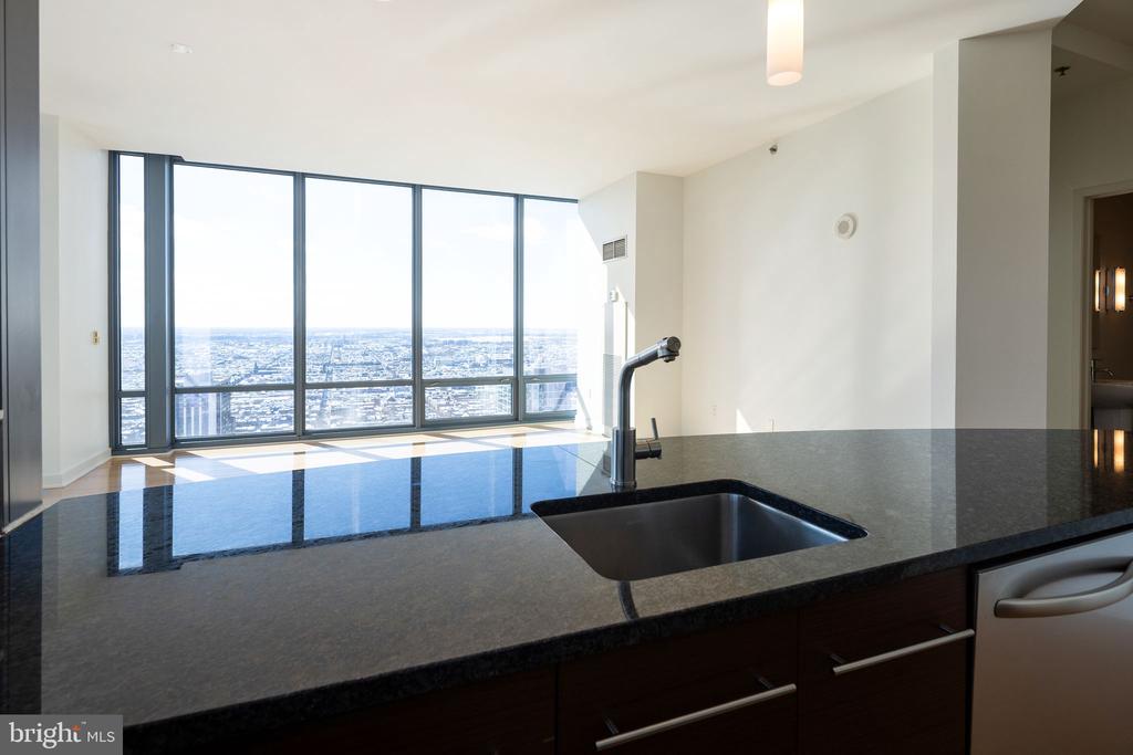 2101 MARKET STREET 4205