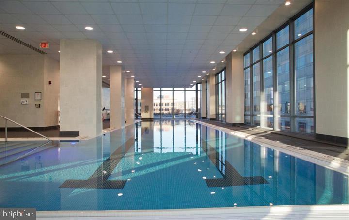 2101 MARKET STREET 4205