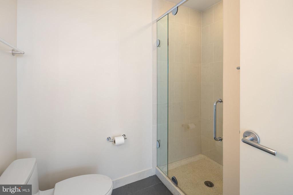 2101 MARKET STREET 4205