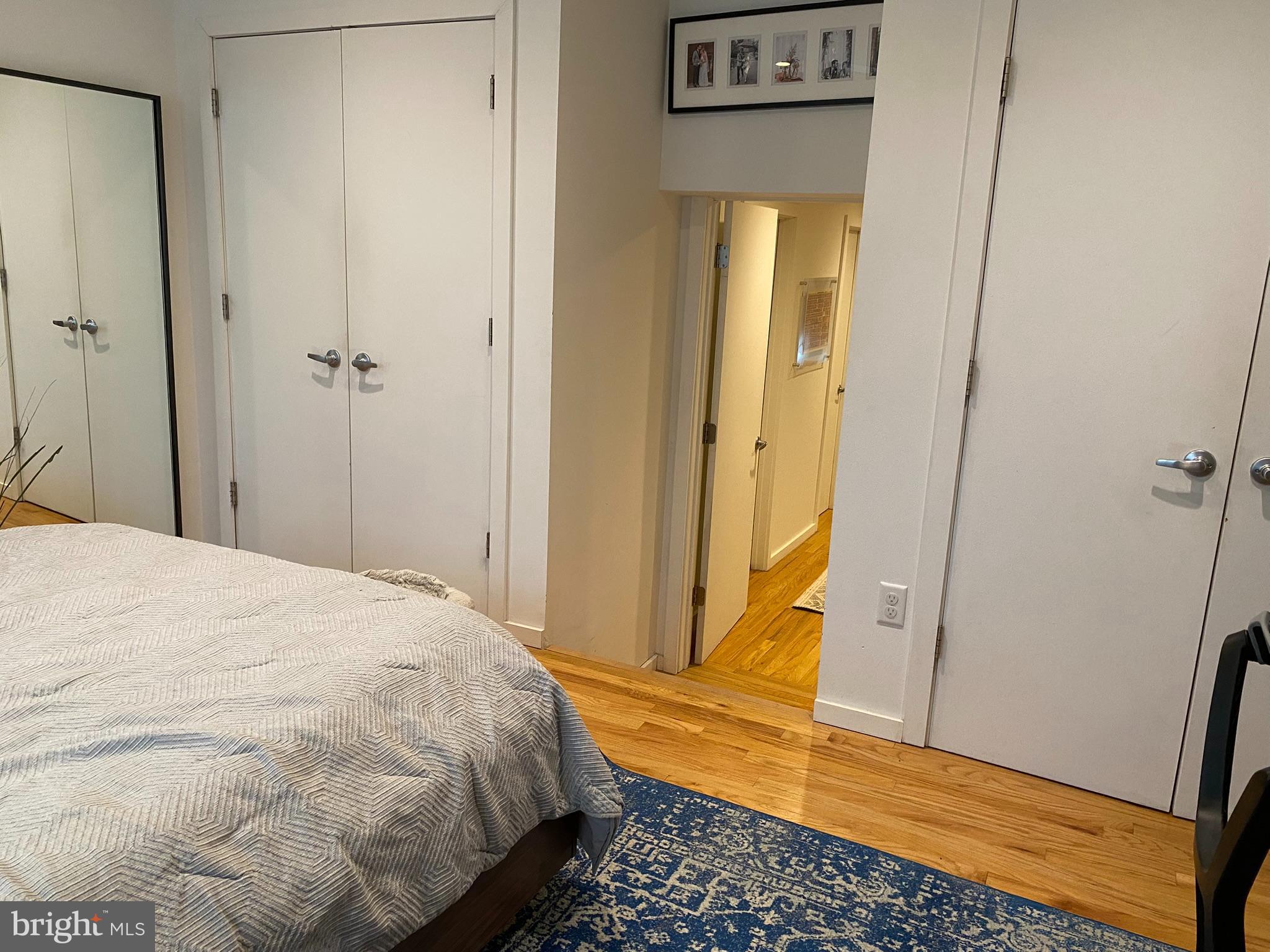 1221 S WARNOCK STREET