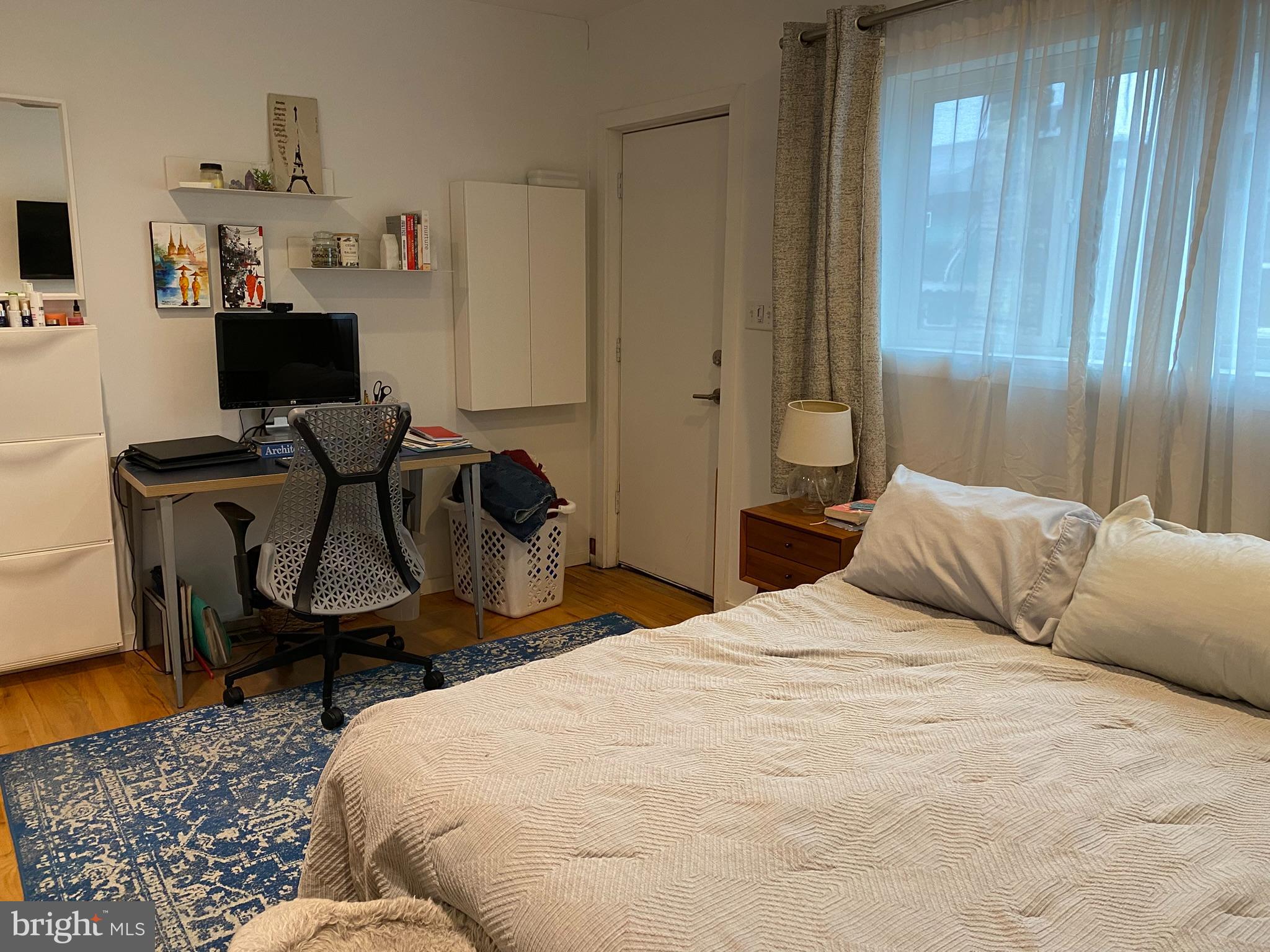 1221 S WARNOCK STREET