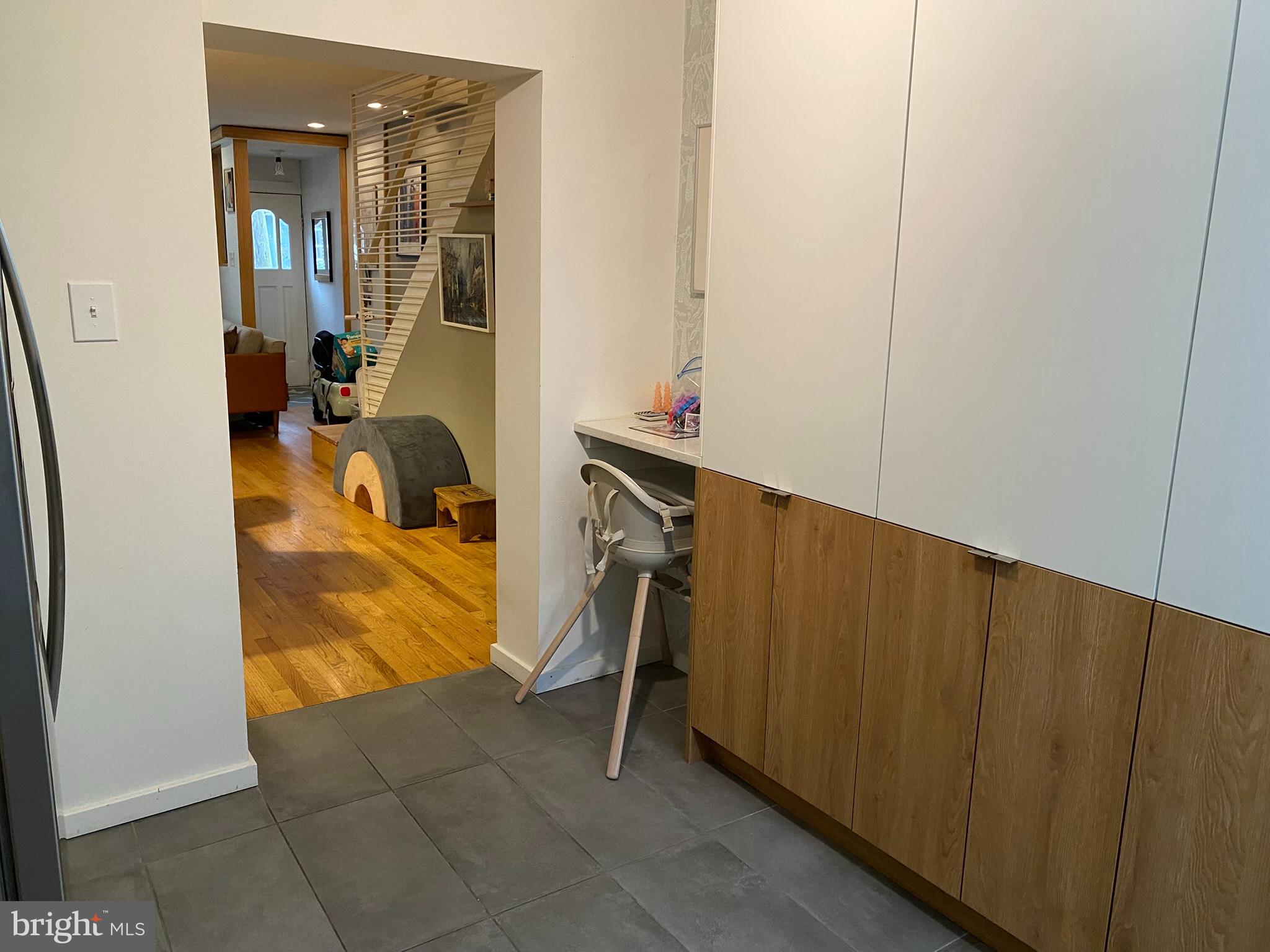 1221 S WARNOCK STREET