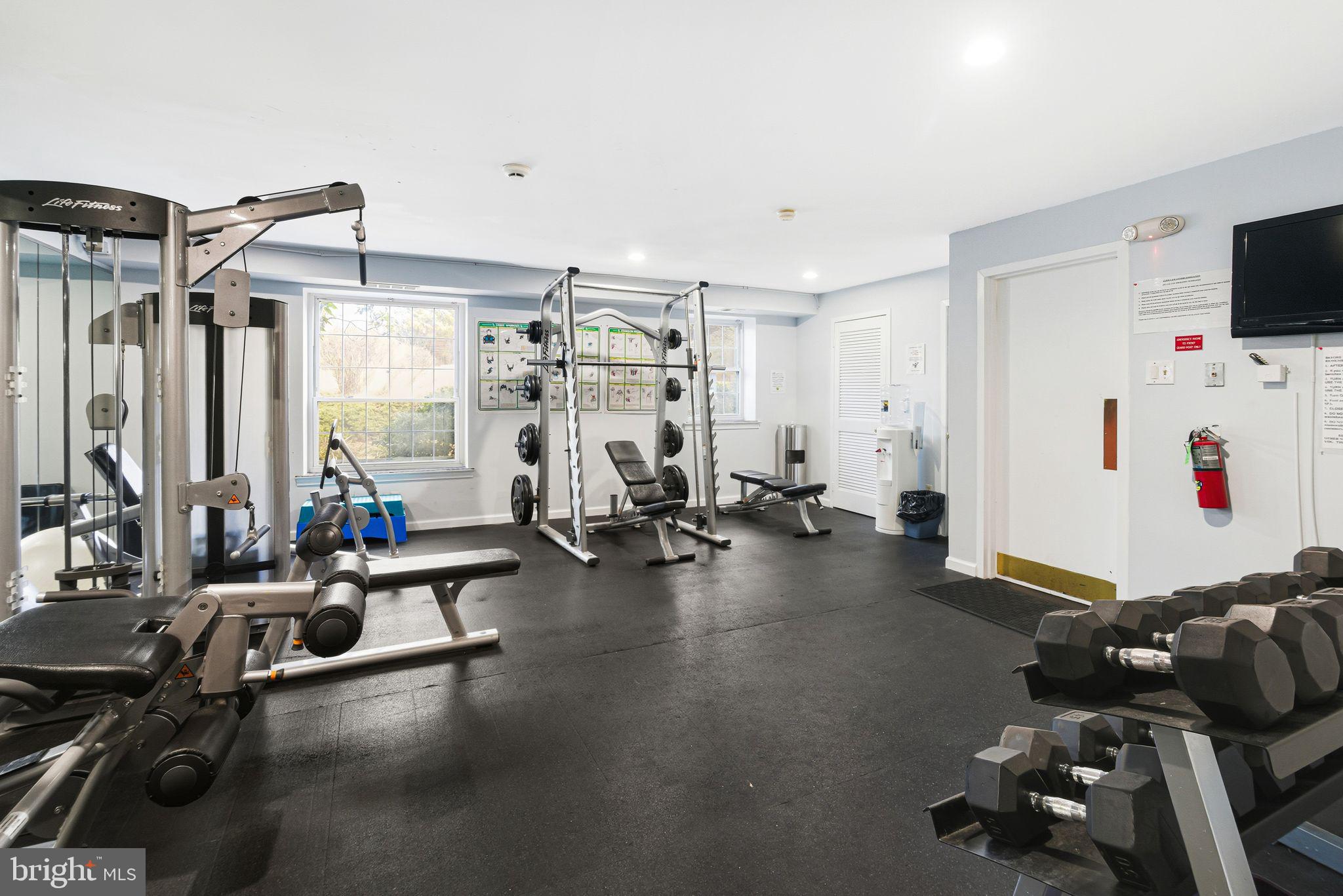 4000 GYPSY LANE 605F2