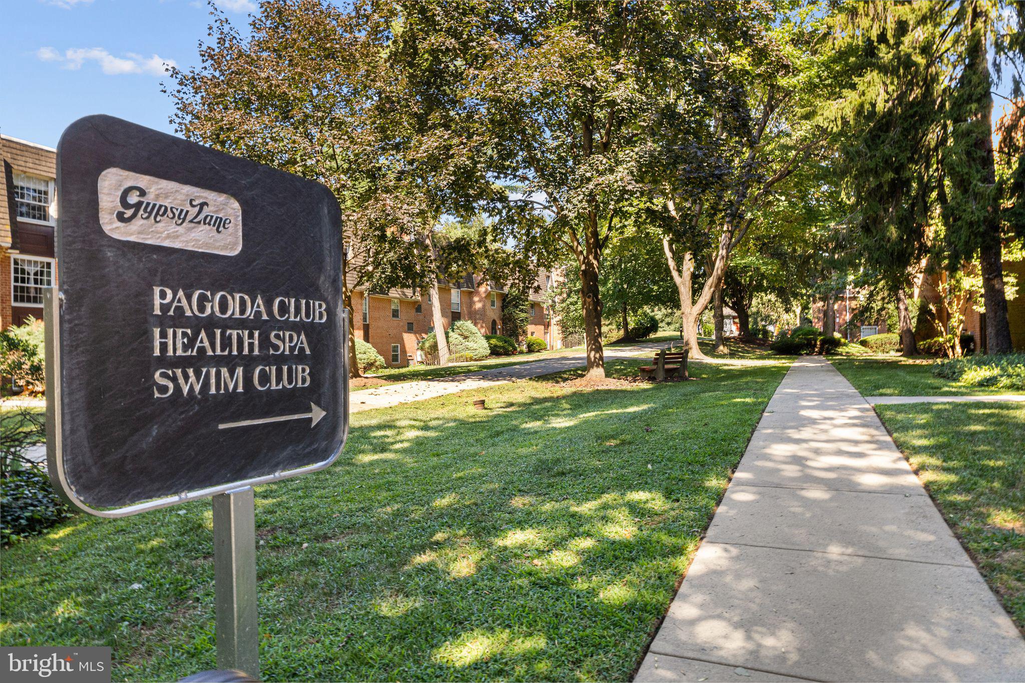 4000 GYPSY LANE 605F2