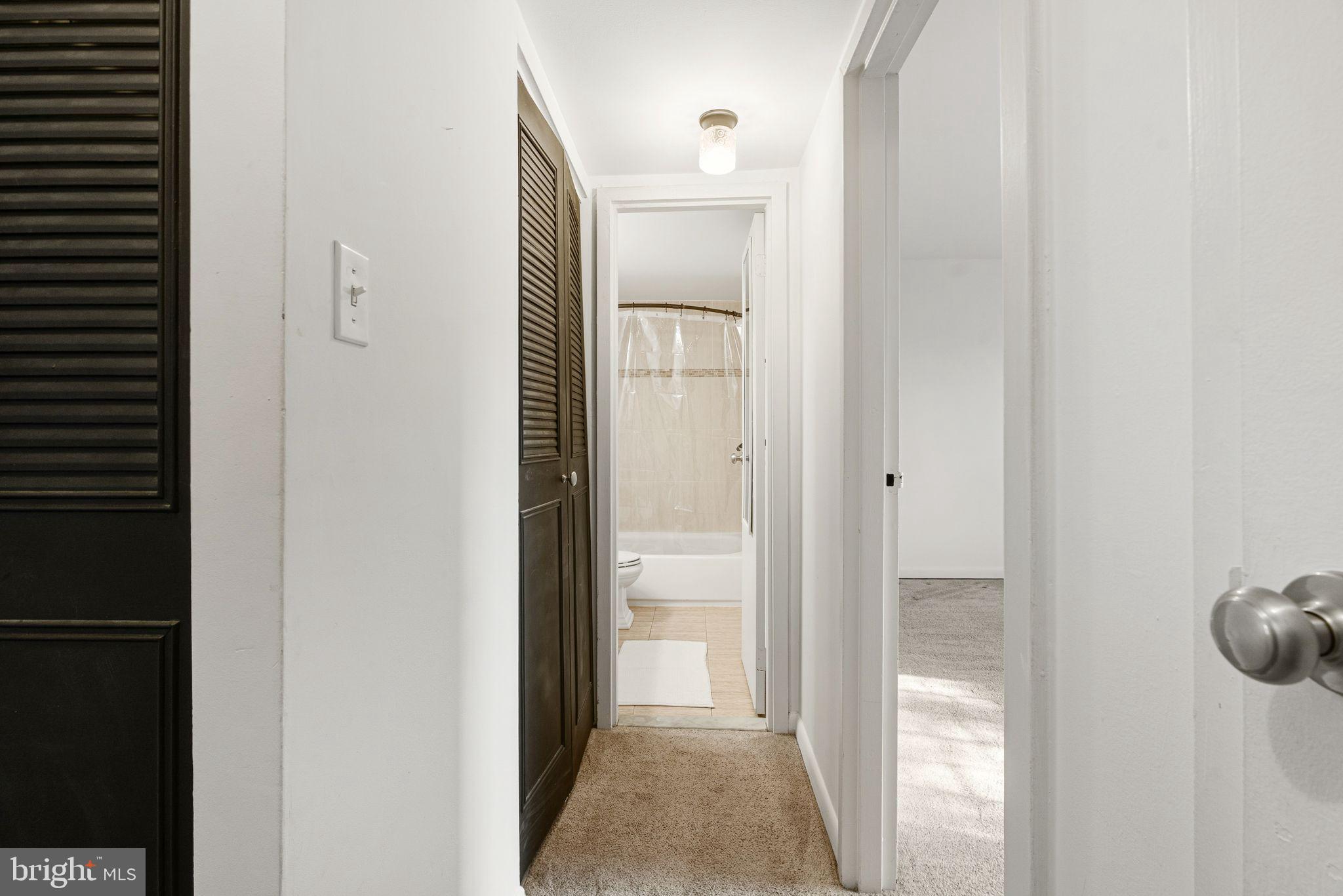 4000 GYPSY LANE 605F2