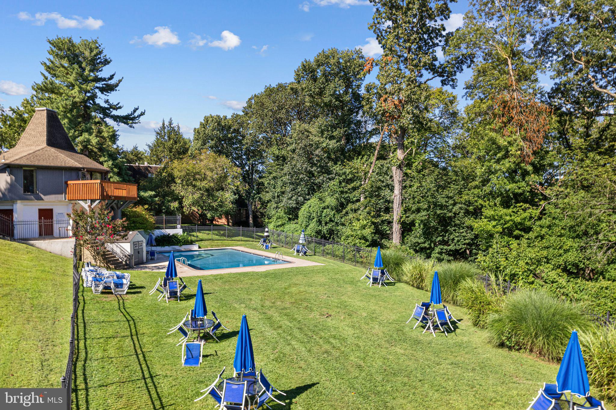 4000 GYPSY LANE 605F2